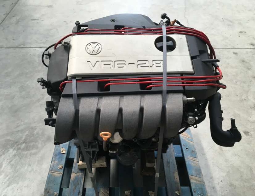 Volkswagen VR6 2.8L Engine