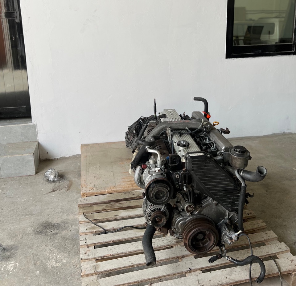 Toyota land cruiser 1HZ diesel engines
