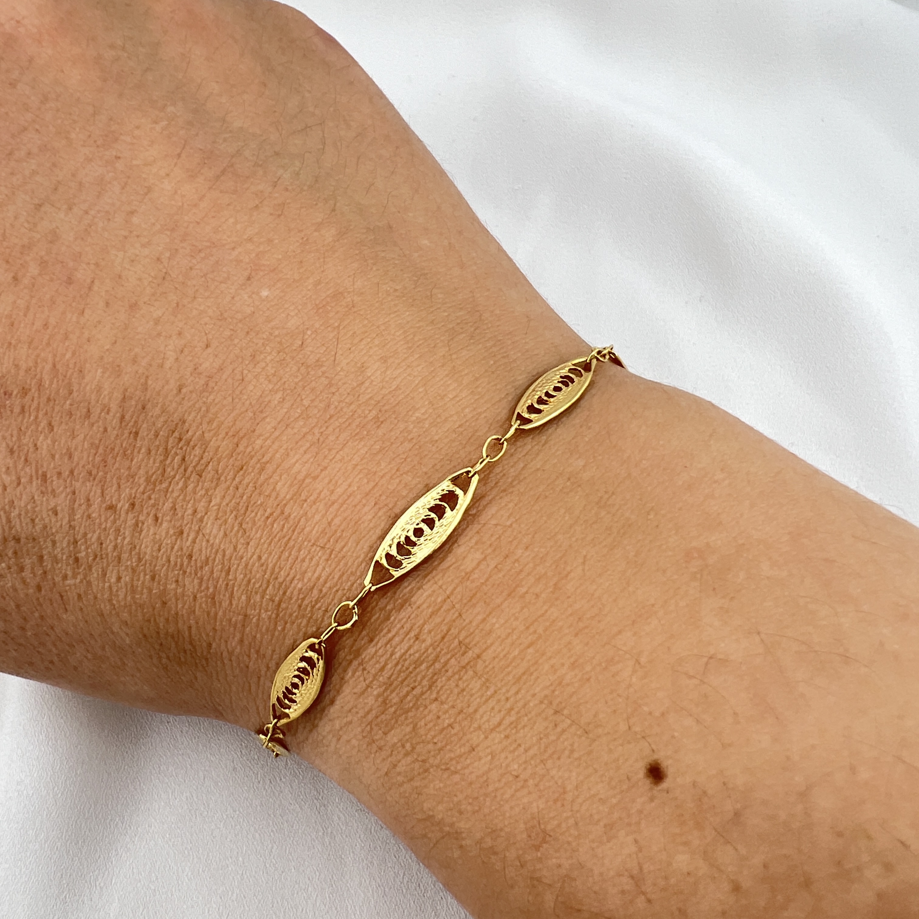 Vintažinė Sarah Coventry filigrano apyrankė