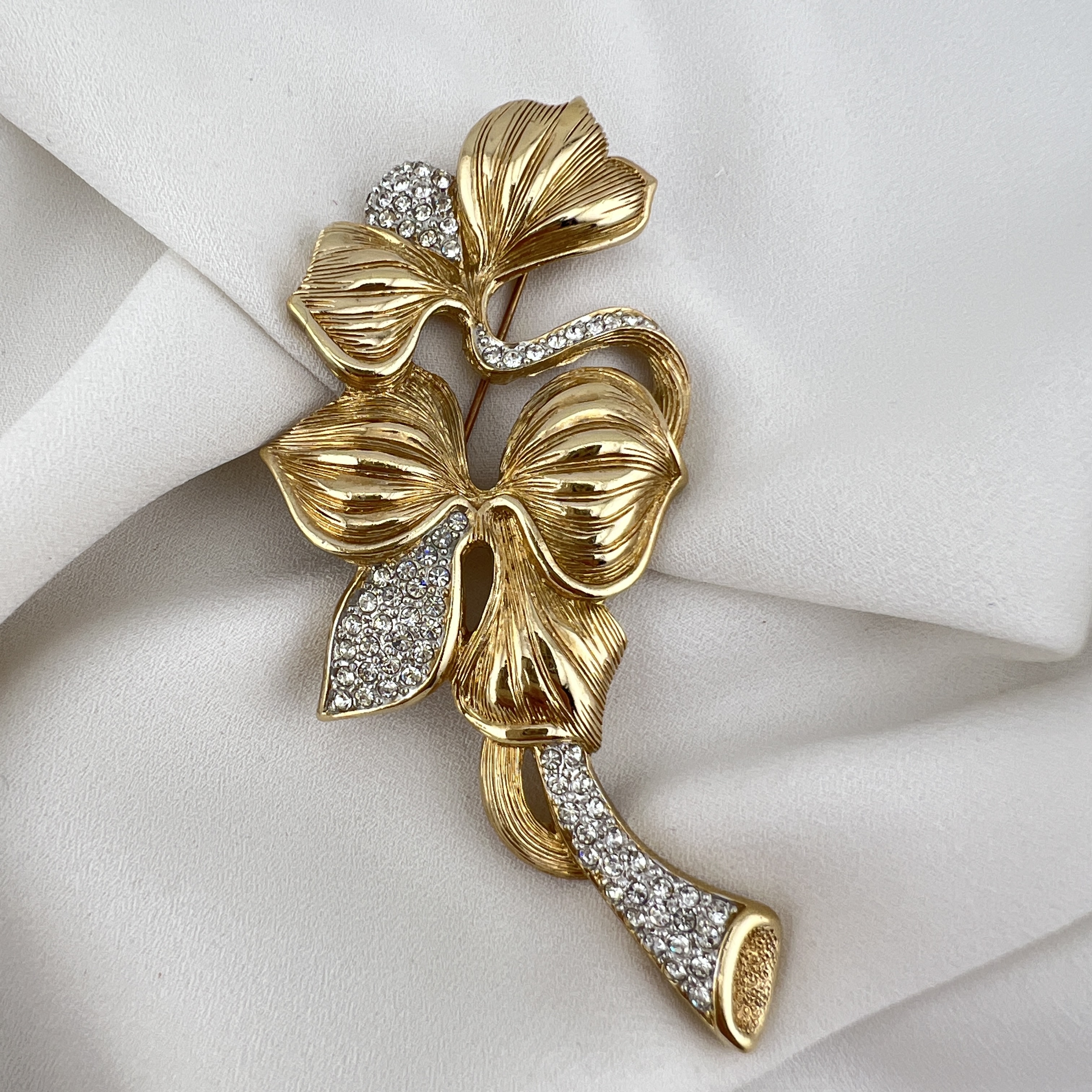 Grosse for Dior: Vokiškas meistriškumas ir 1980-ųjų prabanga