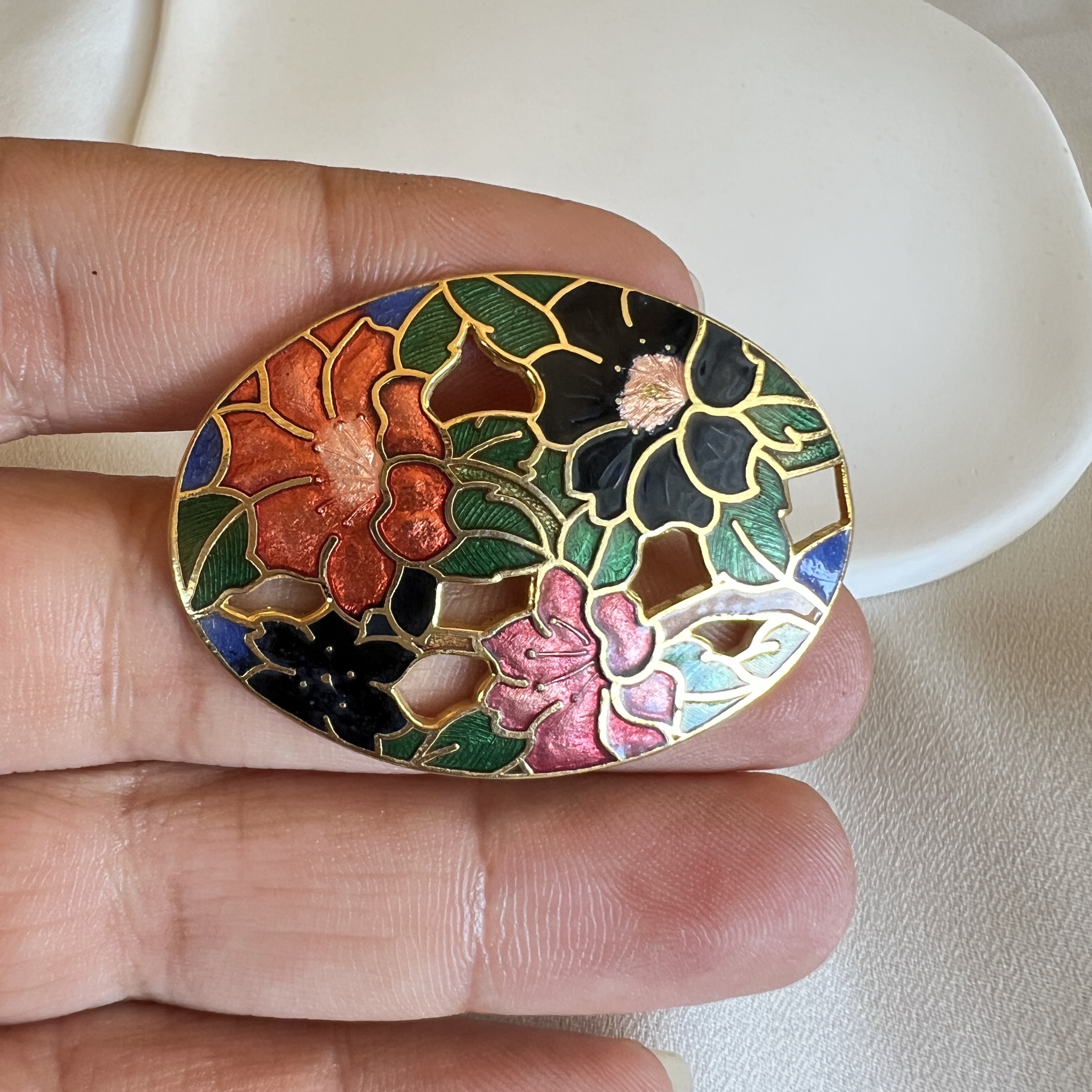 Vintažinė Cloisonné emalio segė ✨