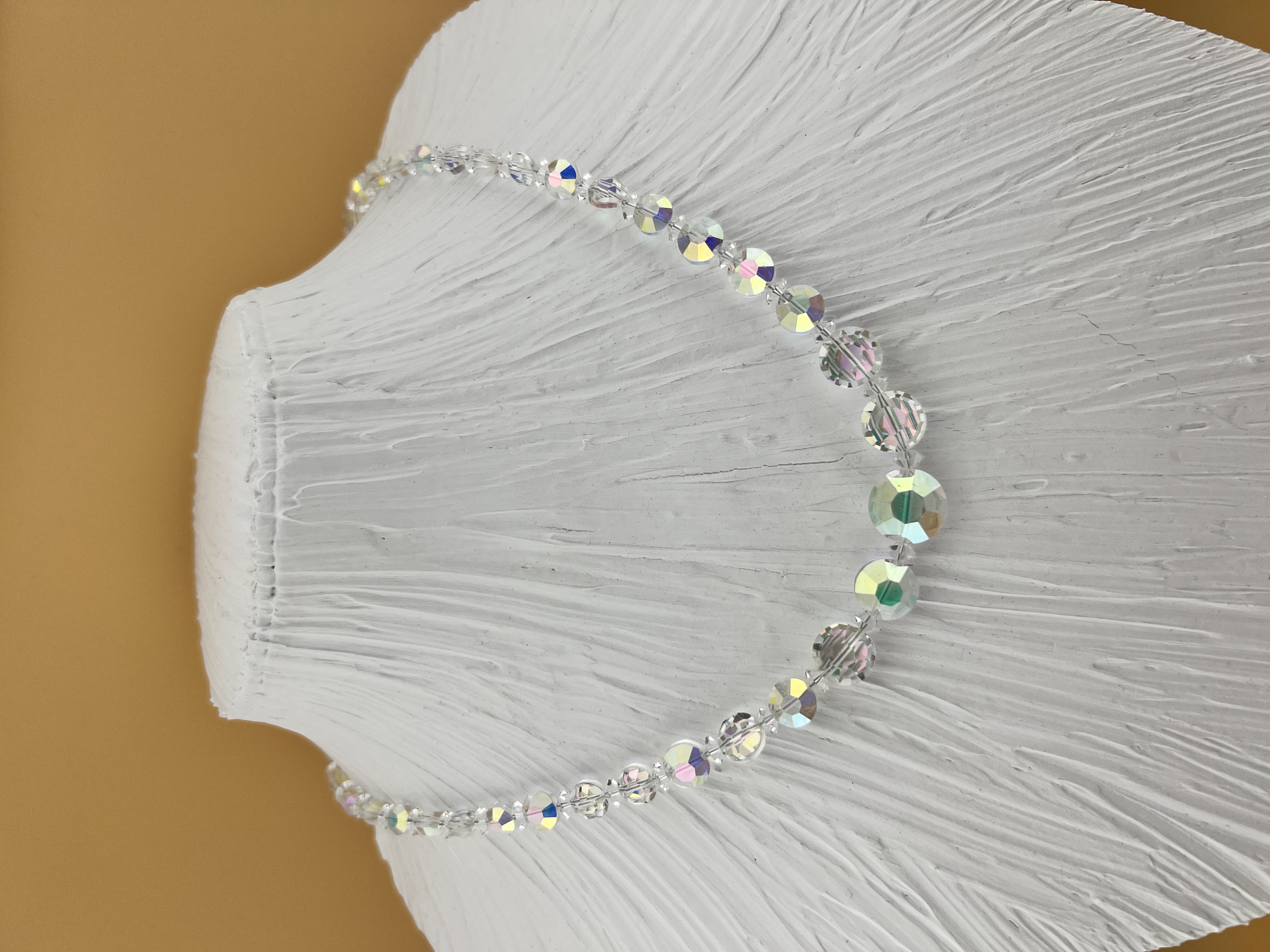 Vintažinis 1950s Aurora Borealis vėrinys