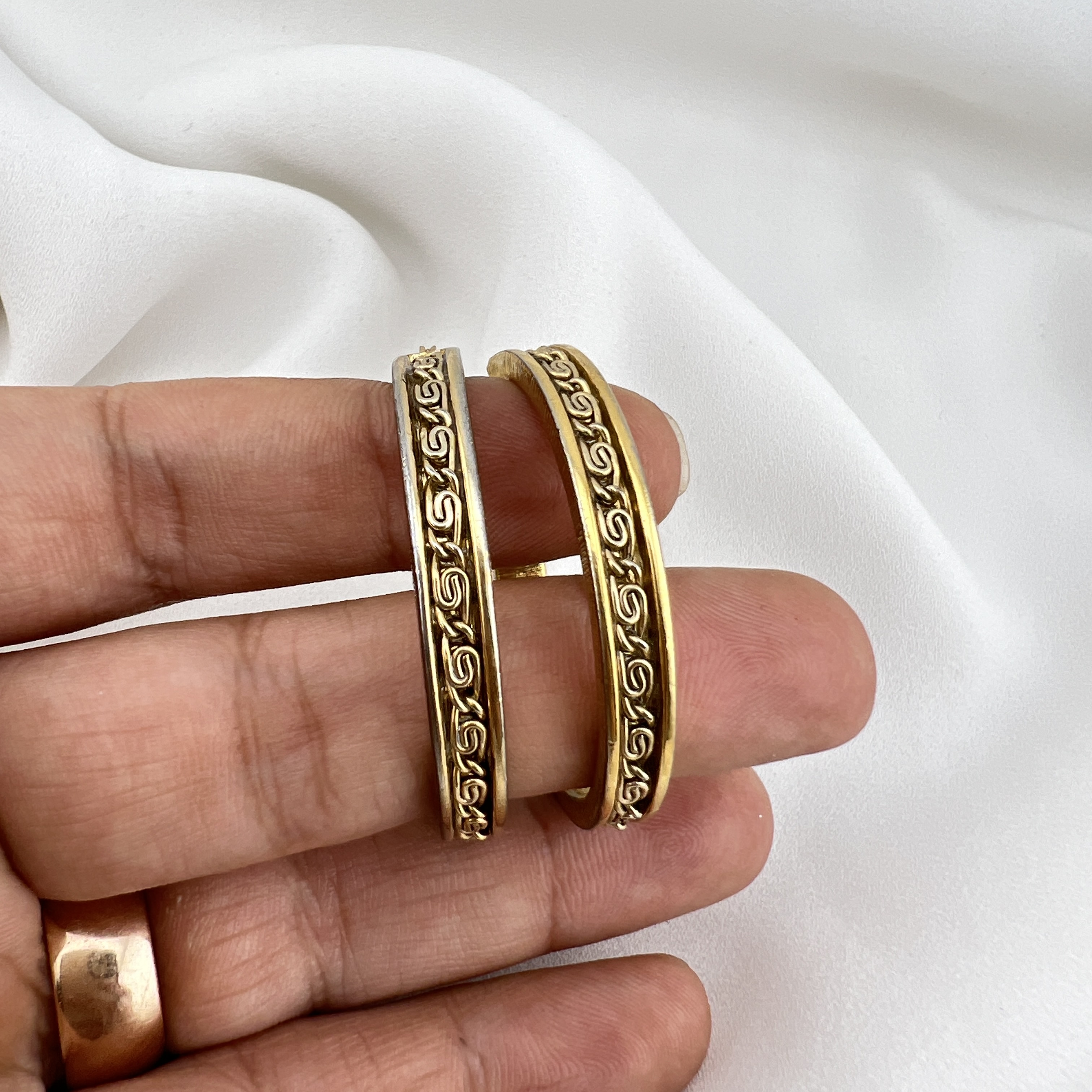 Vintažiniai Monet auskarai-rinkės su graikišku raštu