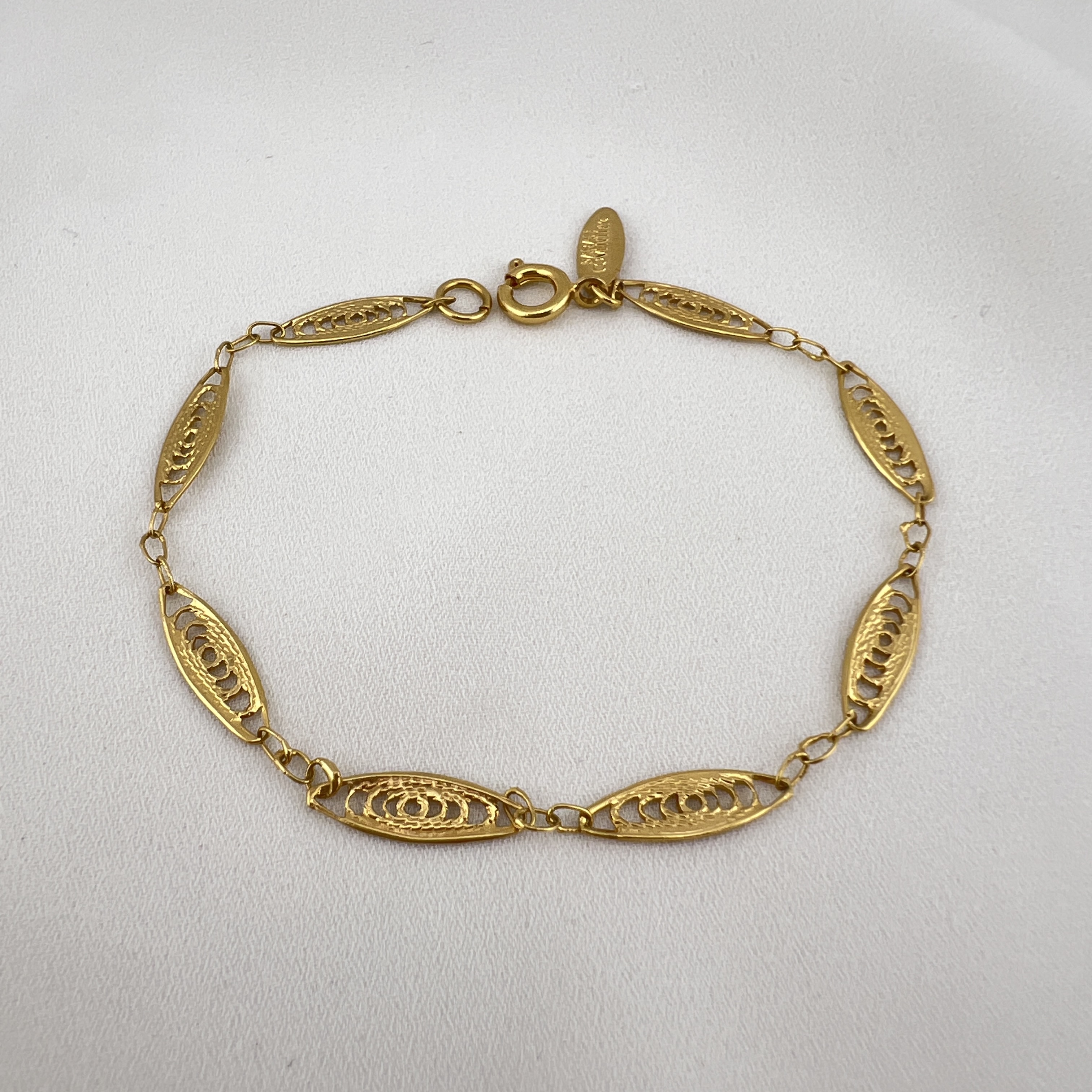 Vintažinė Sarah Coventry filigrano apyrankė