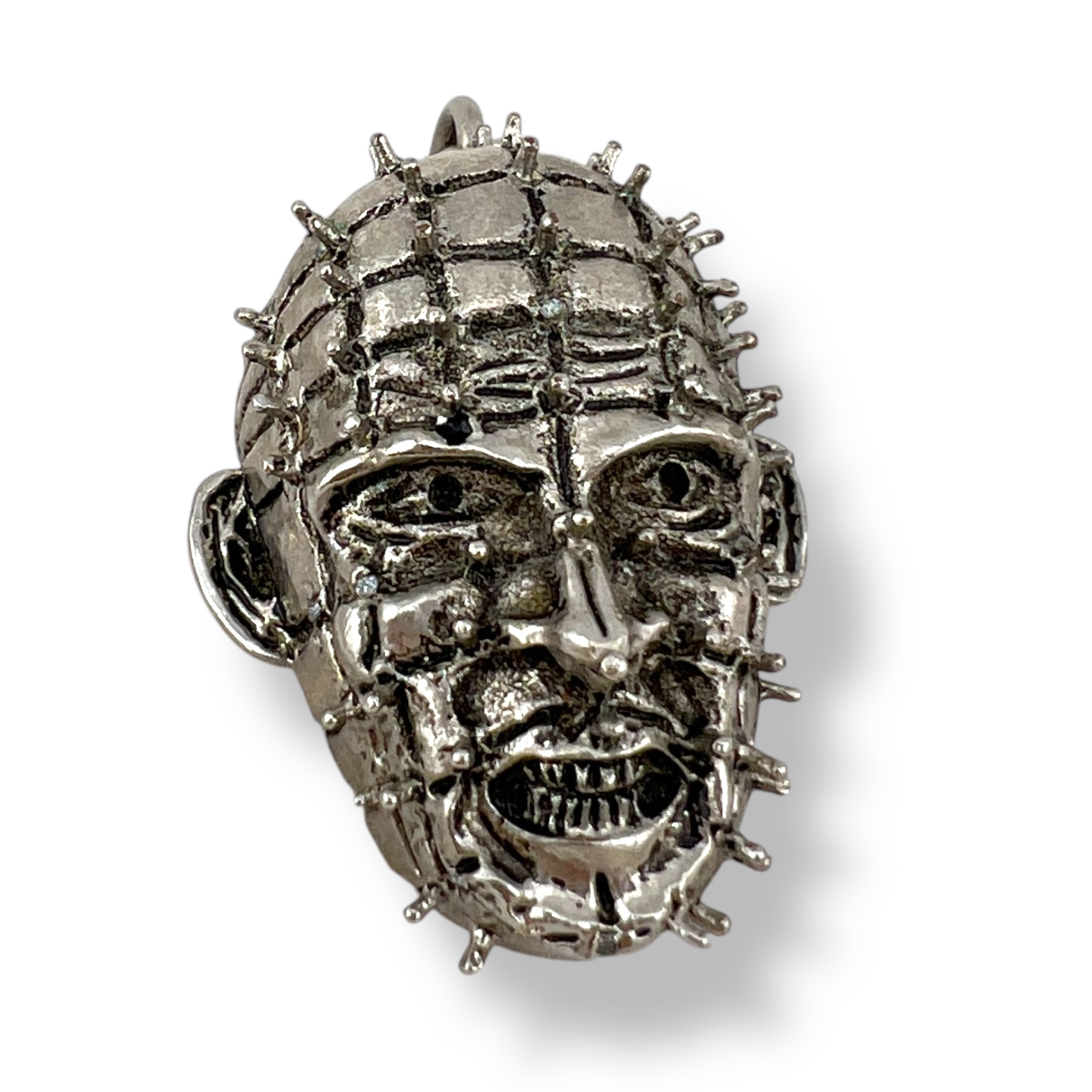 Kolekcinis Supreme x Hellraiser „Pinhead“ pakabukas (2018)