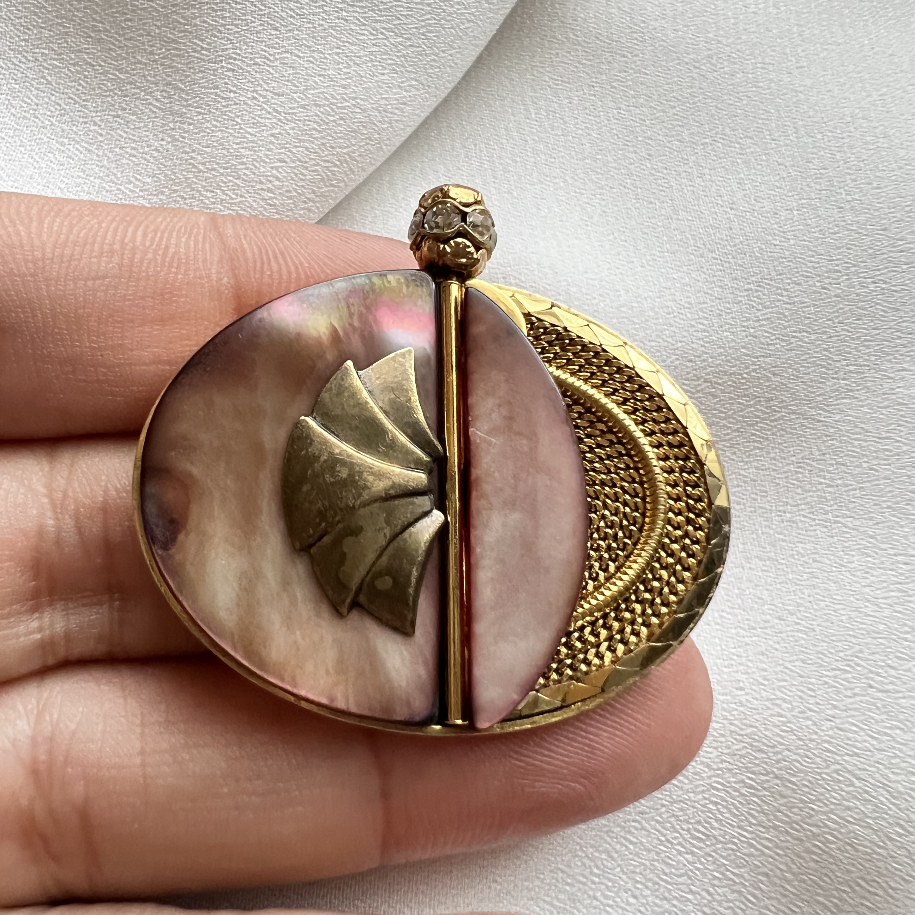 Vintažinė „Marena“ sagė – rankų darbo, Vakarų Vokietija