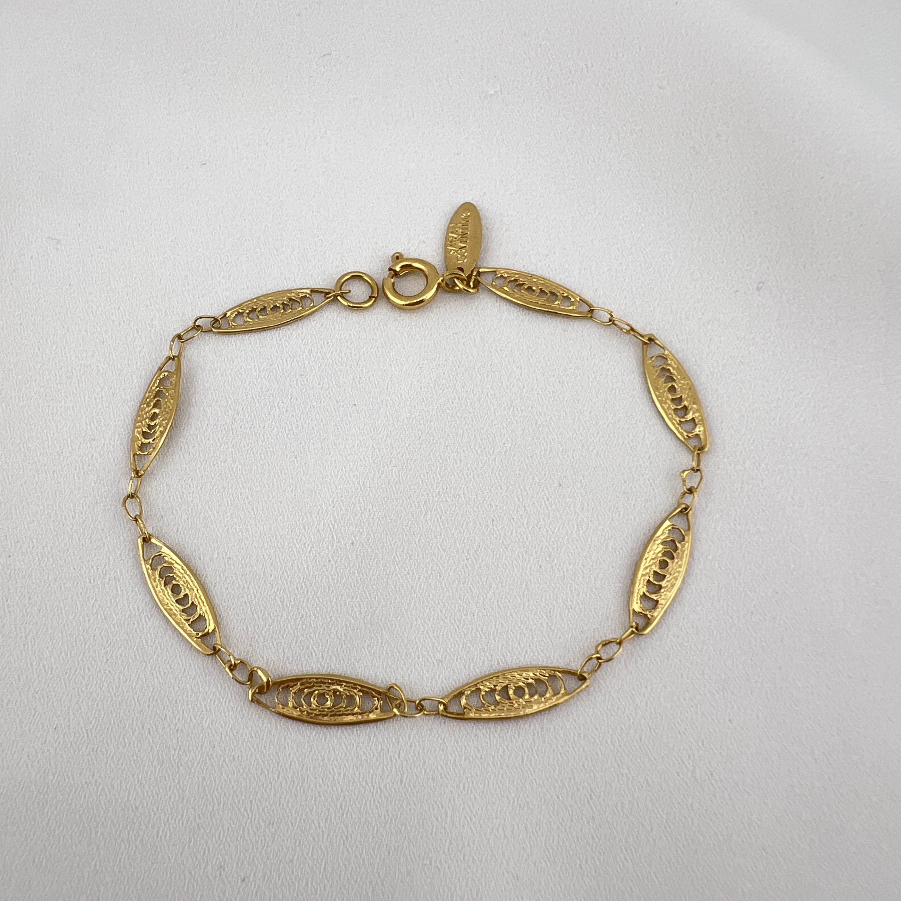 Vintažinė Sarah Coventry filigrano apyrankė