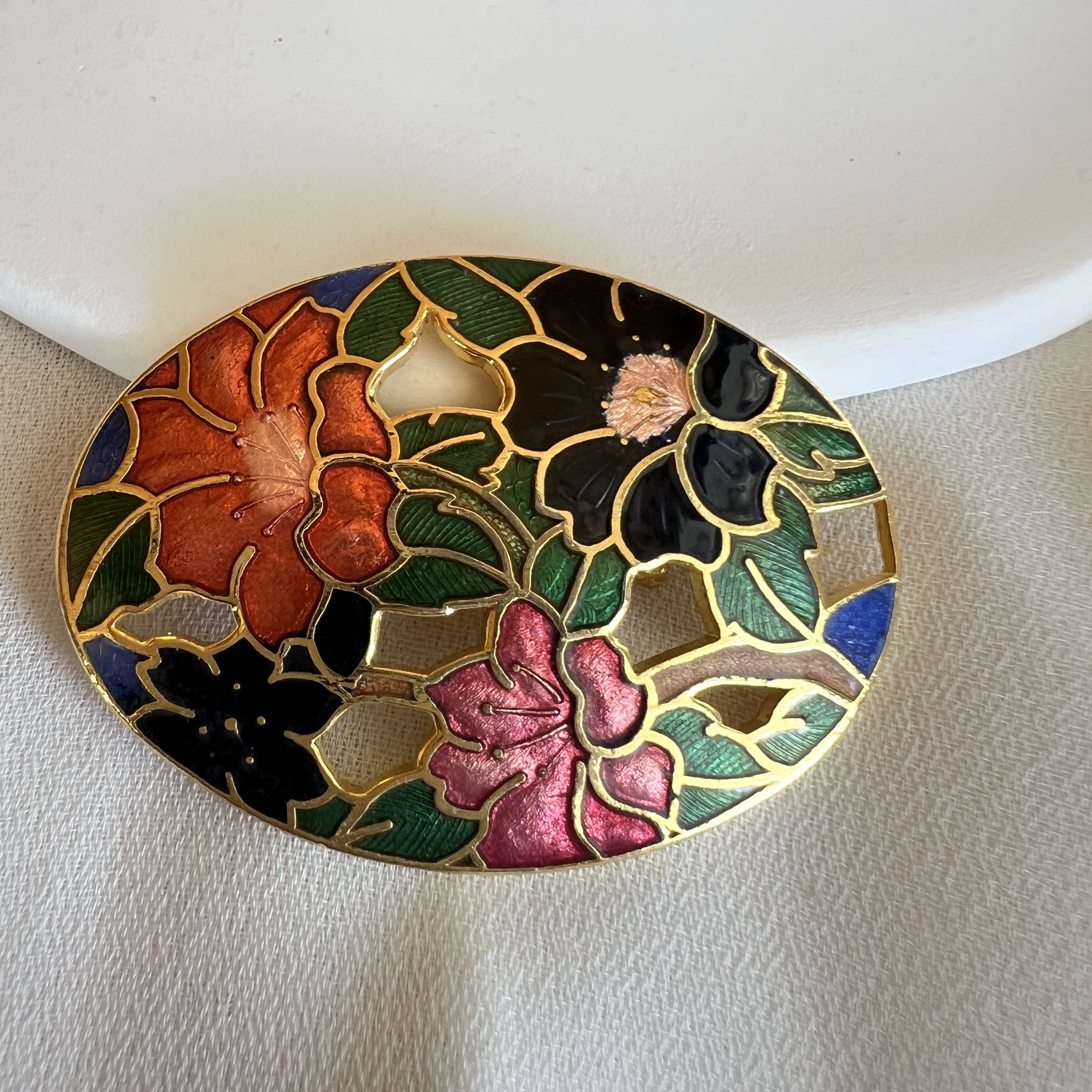 Vintažinė Cloisonné emalio segė ✨