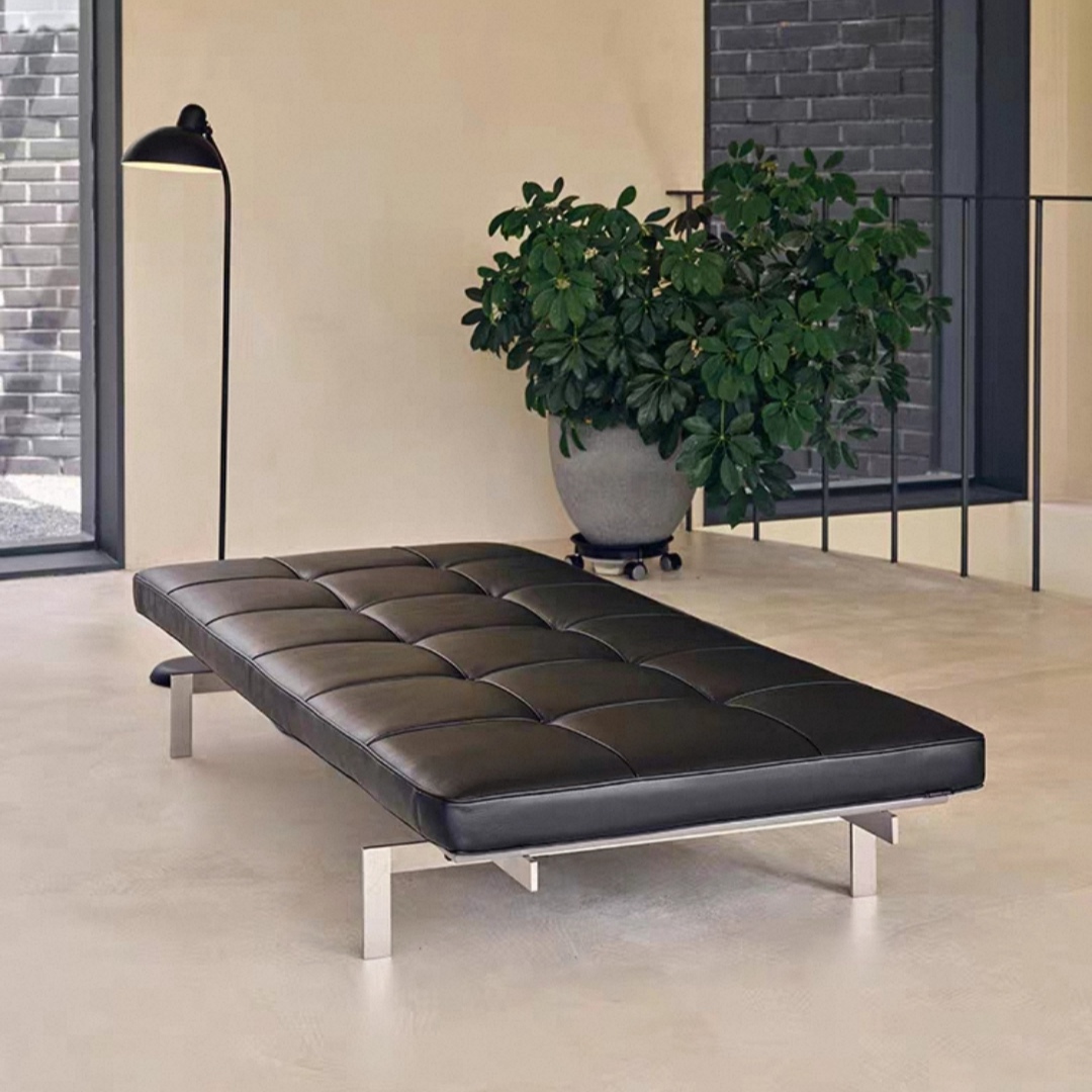 Modern PK 80 Style Leather Daybed