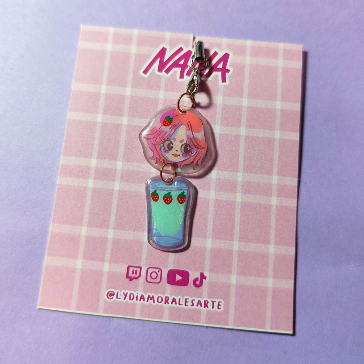 Charm "Hachi & Strawberry Soda"