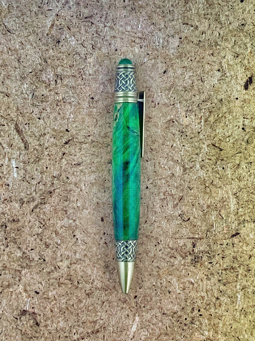 Celtic Green Wood Twist Pen