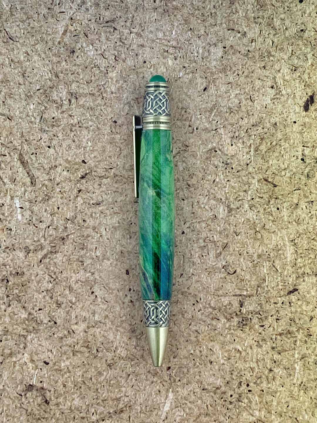 Celtic Green Wood Twist Pen