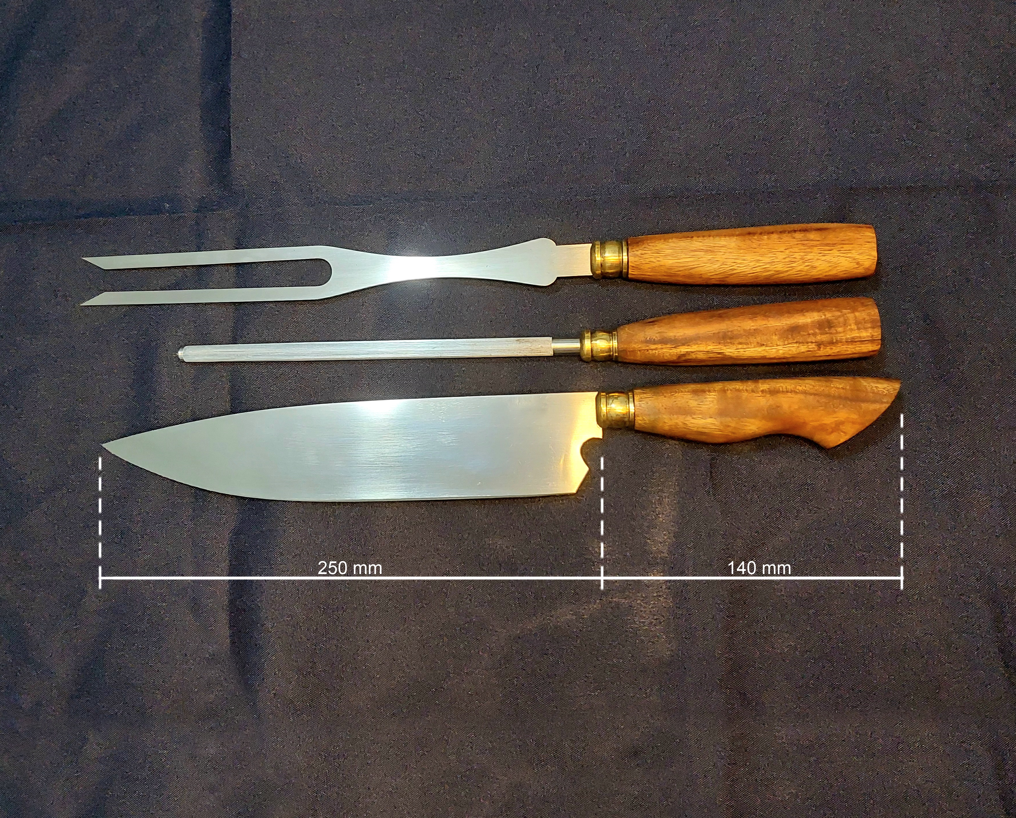 Kit para churrasco, faca, garfo e chaira em aço inox