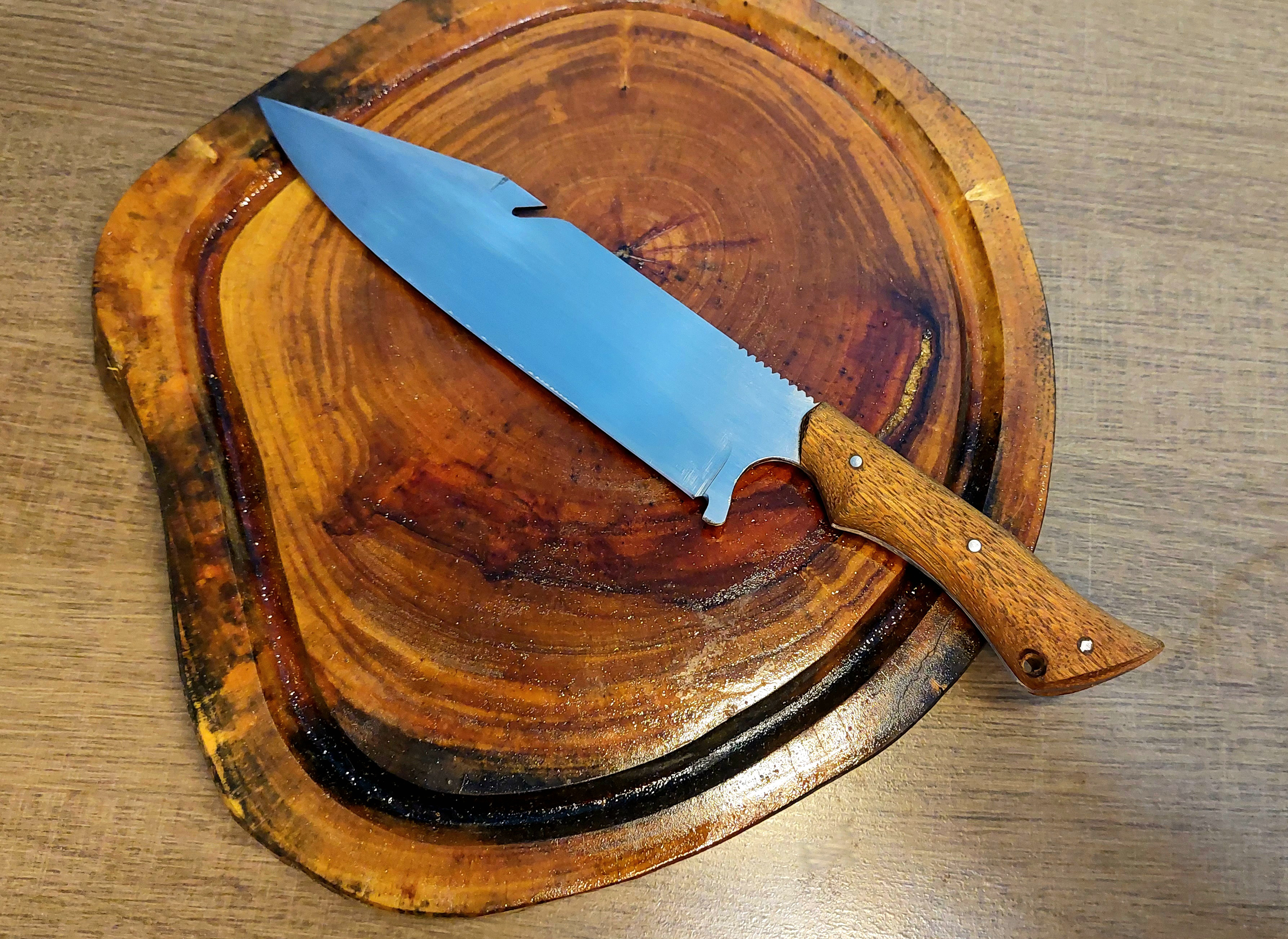 Faca utilitária full tang