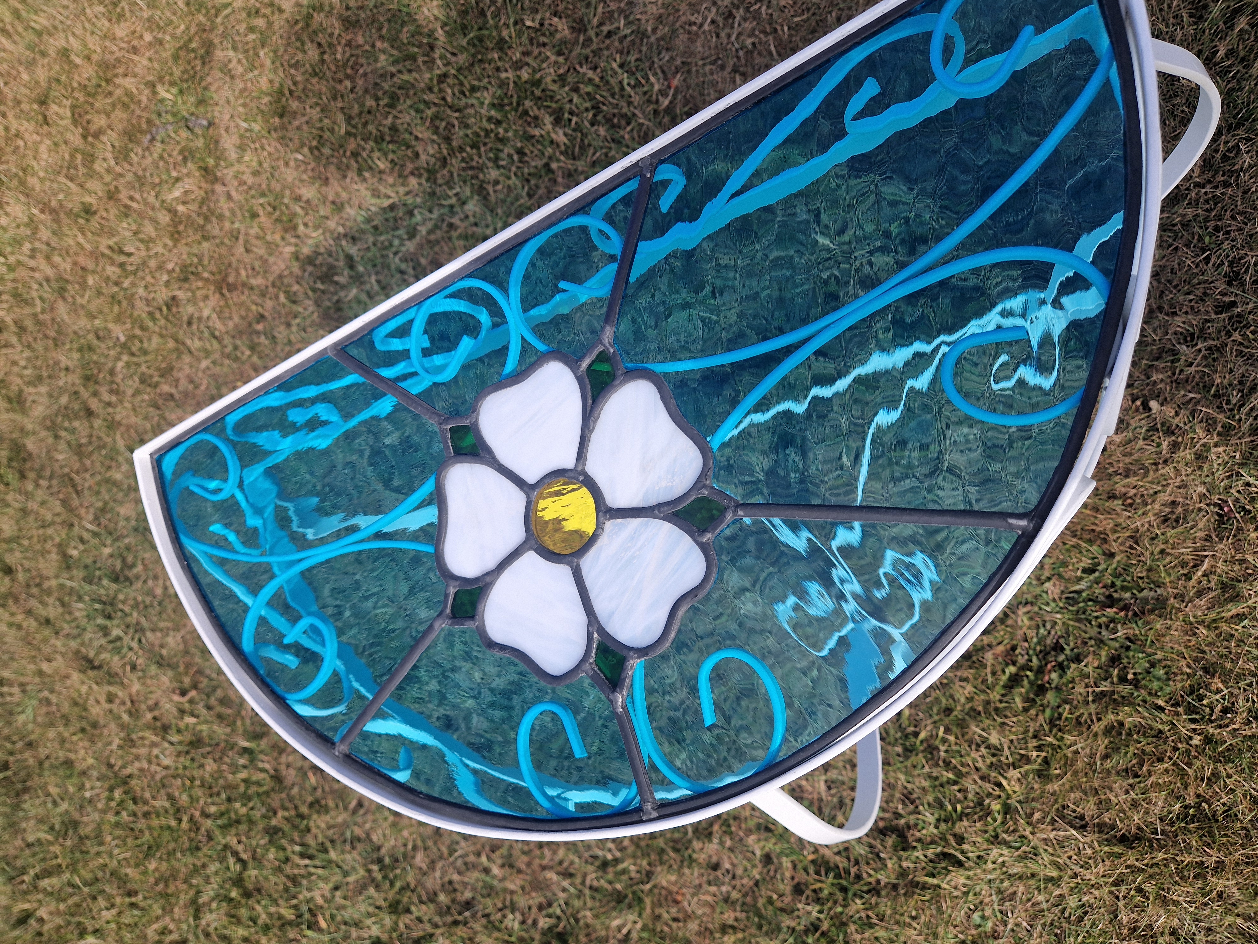 Stained Glass Yorkshire Rose Table