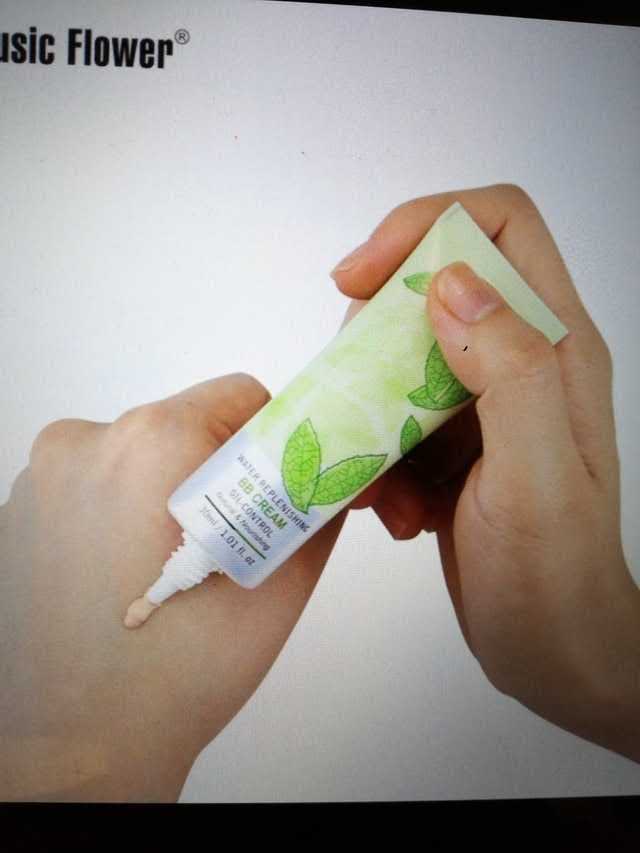 Crème BB Music Flower