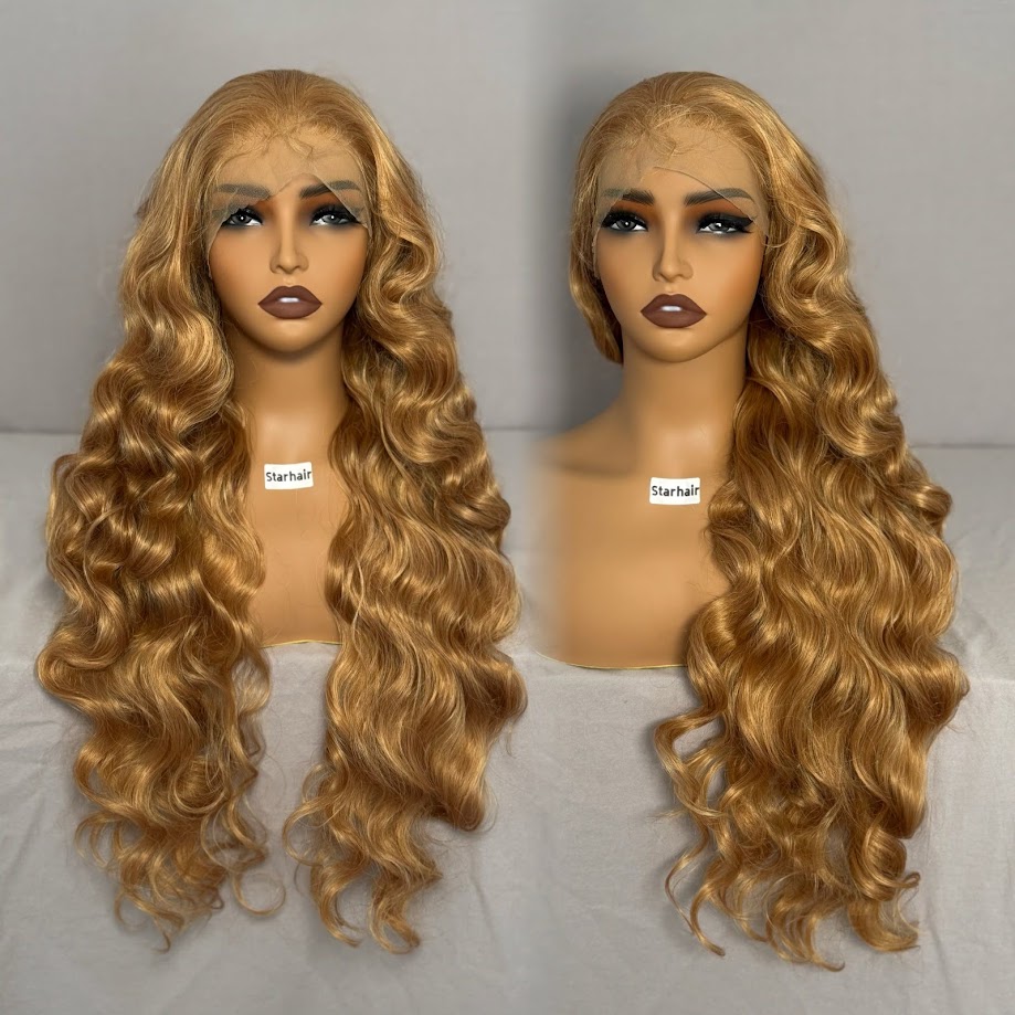 Perruque blonde ondulée