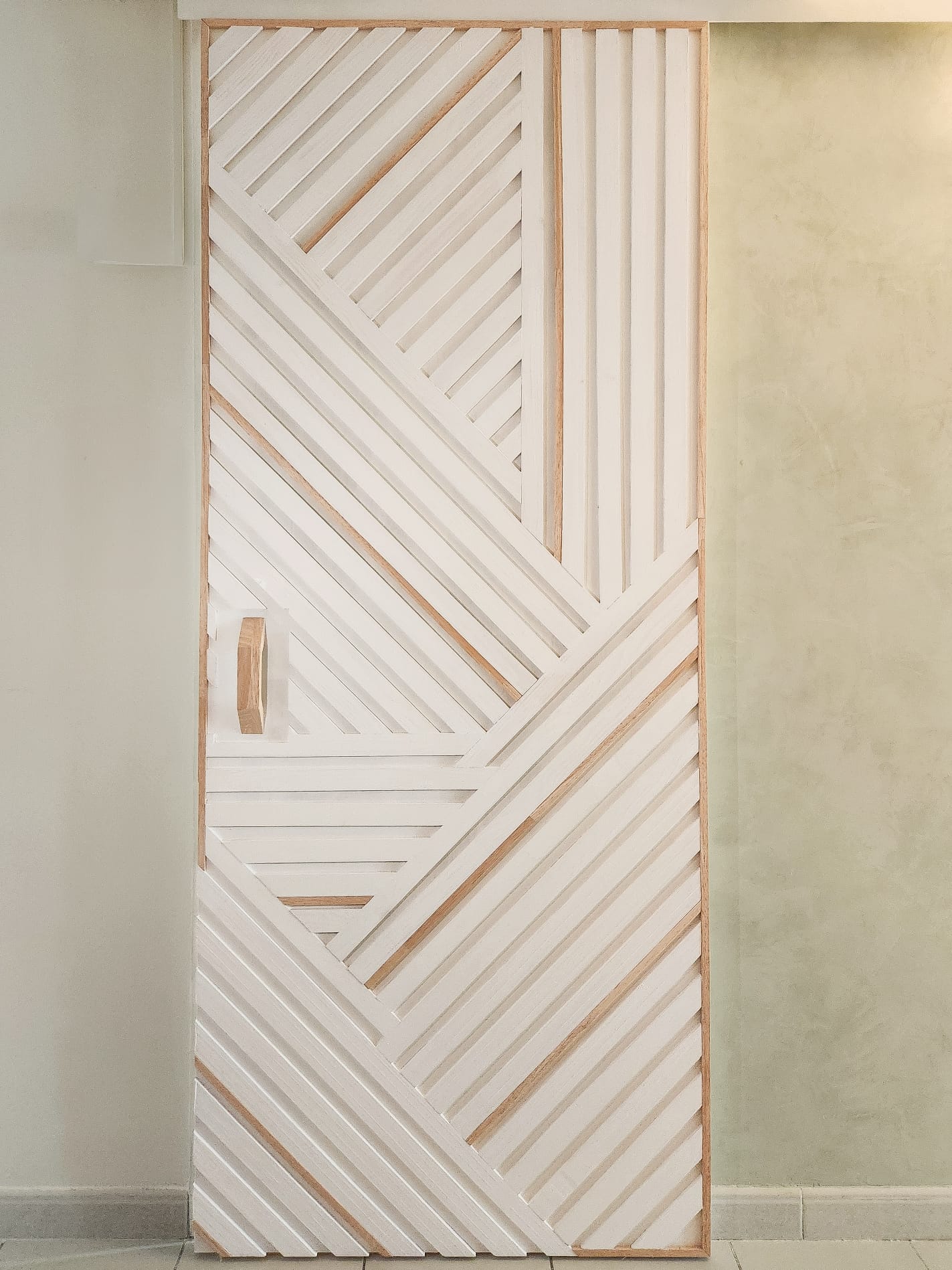 Porte coulissante blanche et bois 