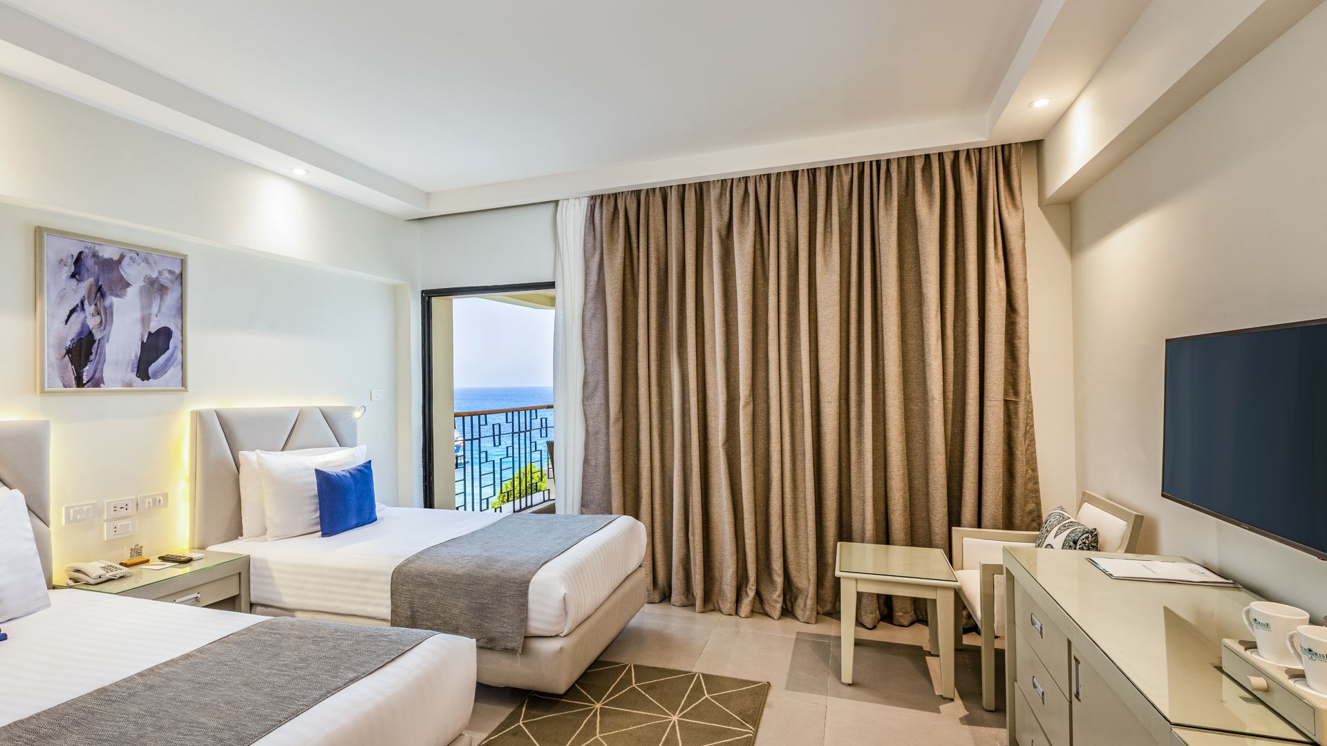 SUNRISE Holidays Resort