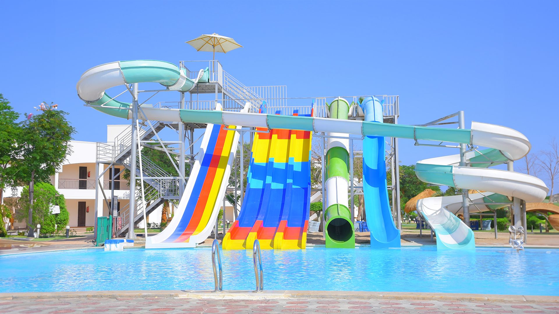 SUNRISE Alma Bay Resort