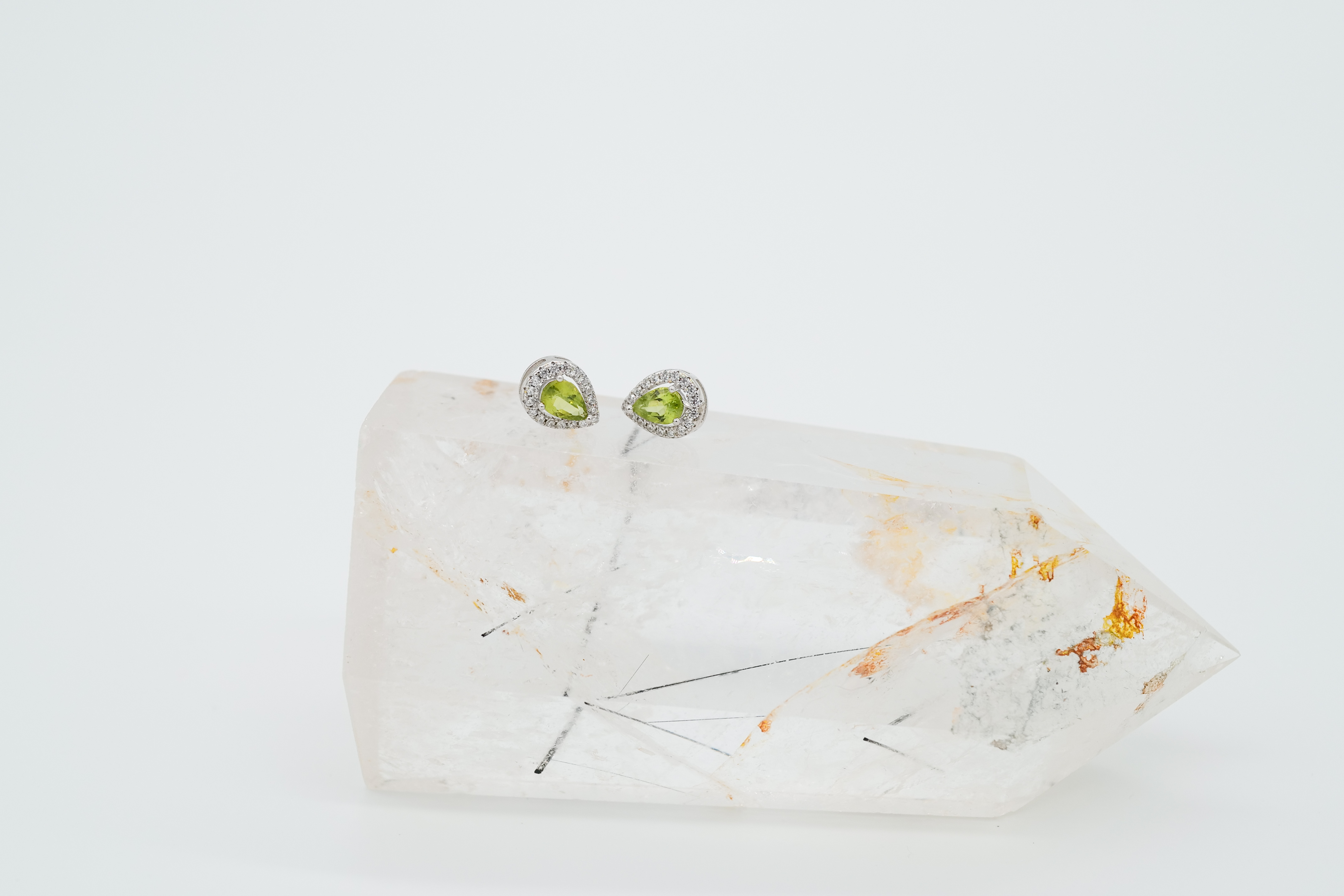 Pendientes de peridoto
