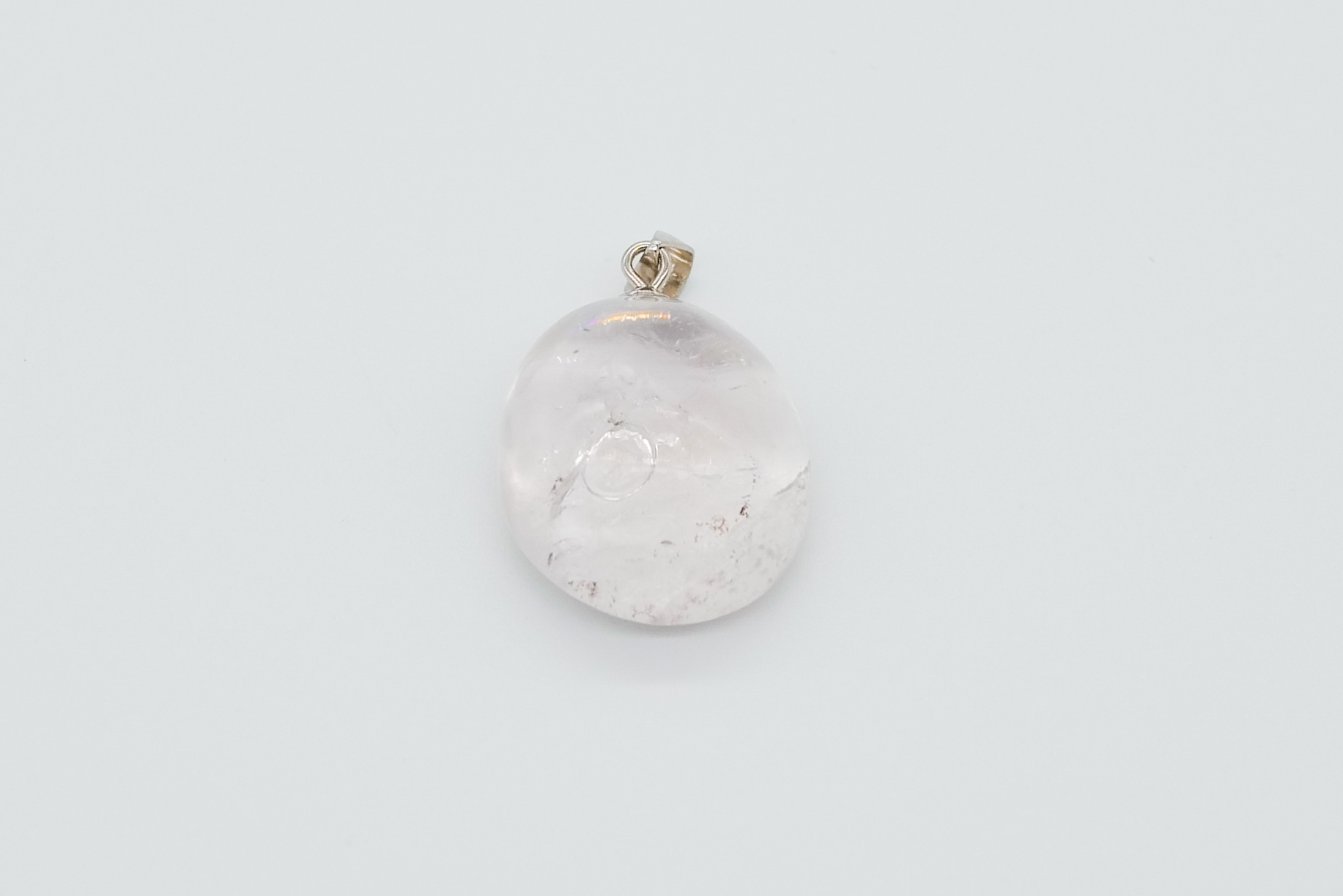 Colgante de cuarzo enhydro