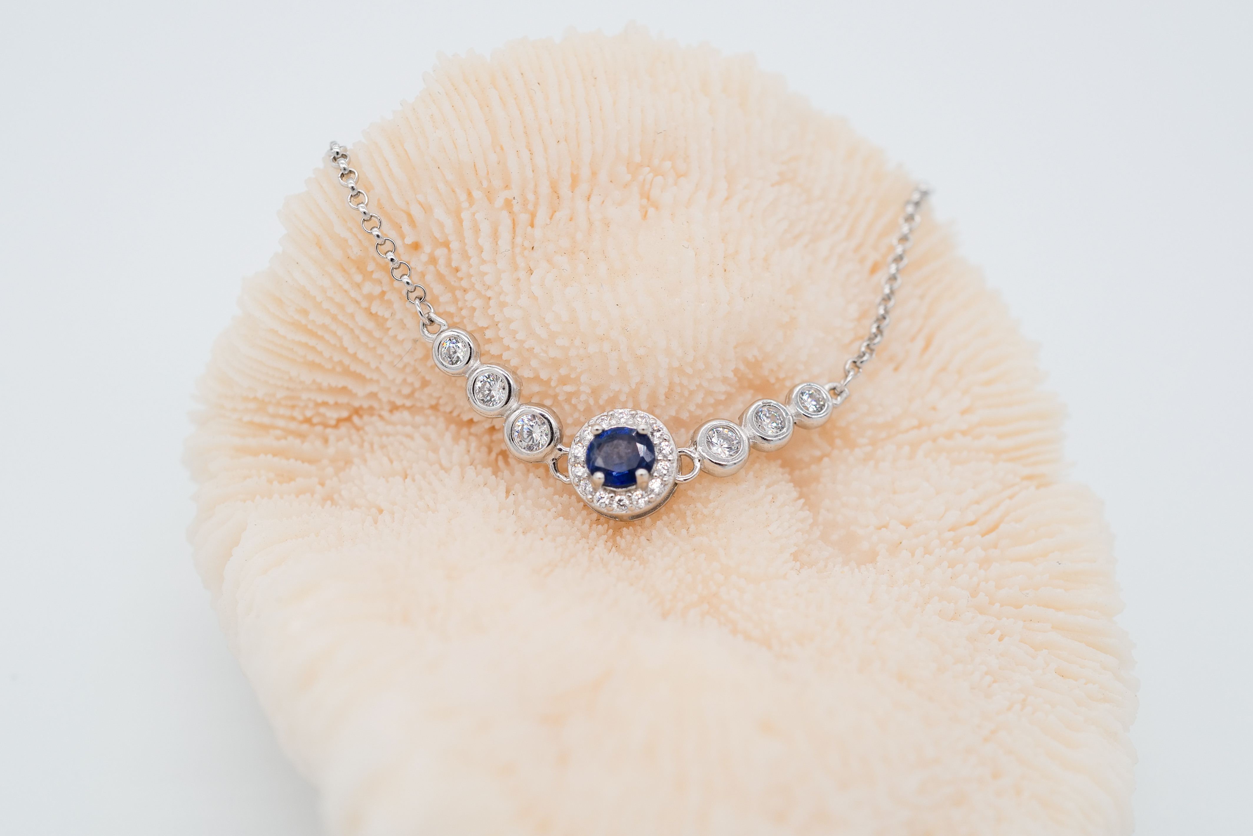 Pulsera de zafiro azul