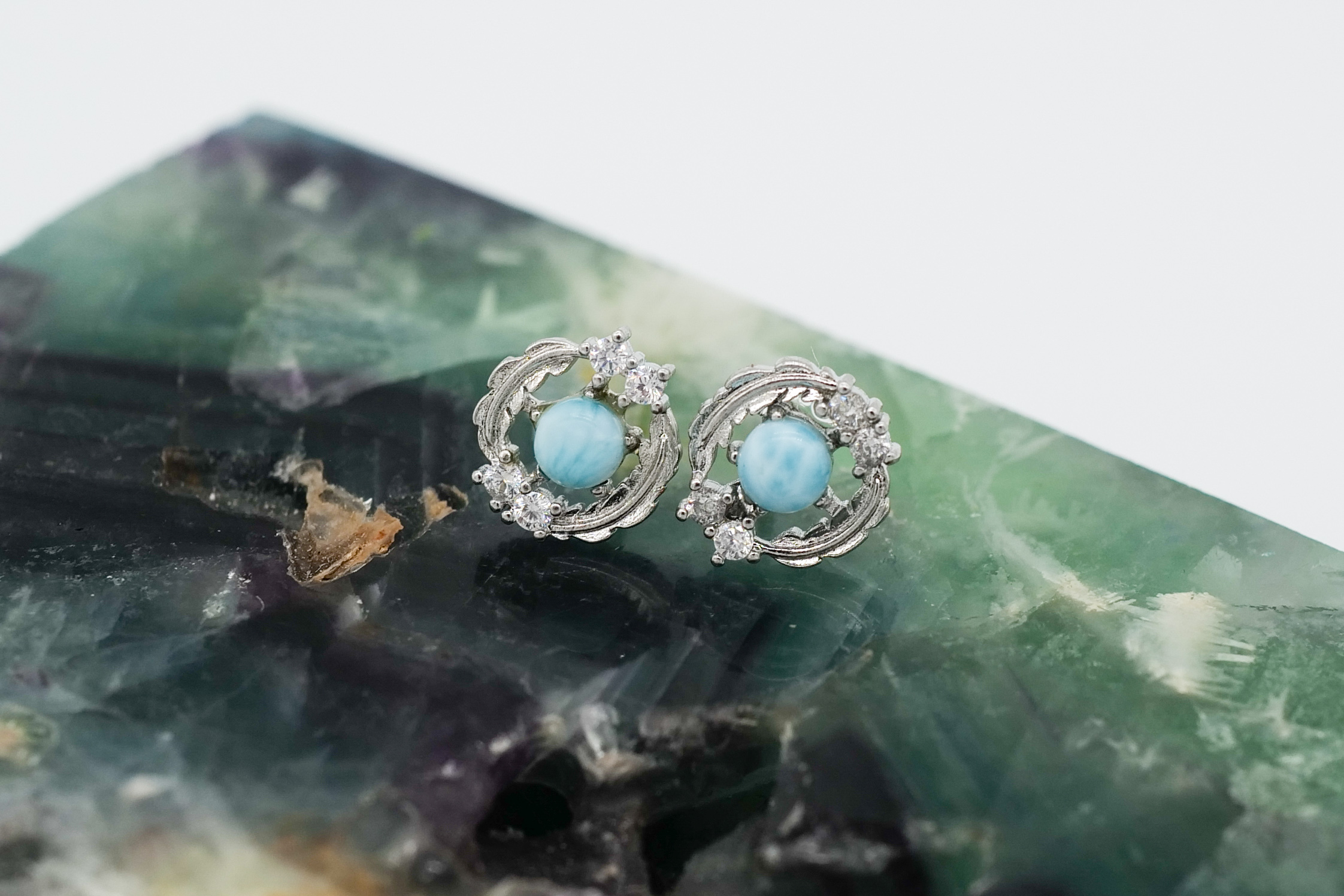 Pendientes de larimar