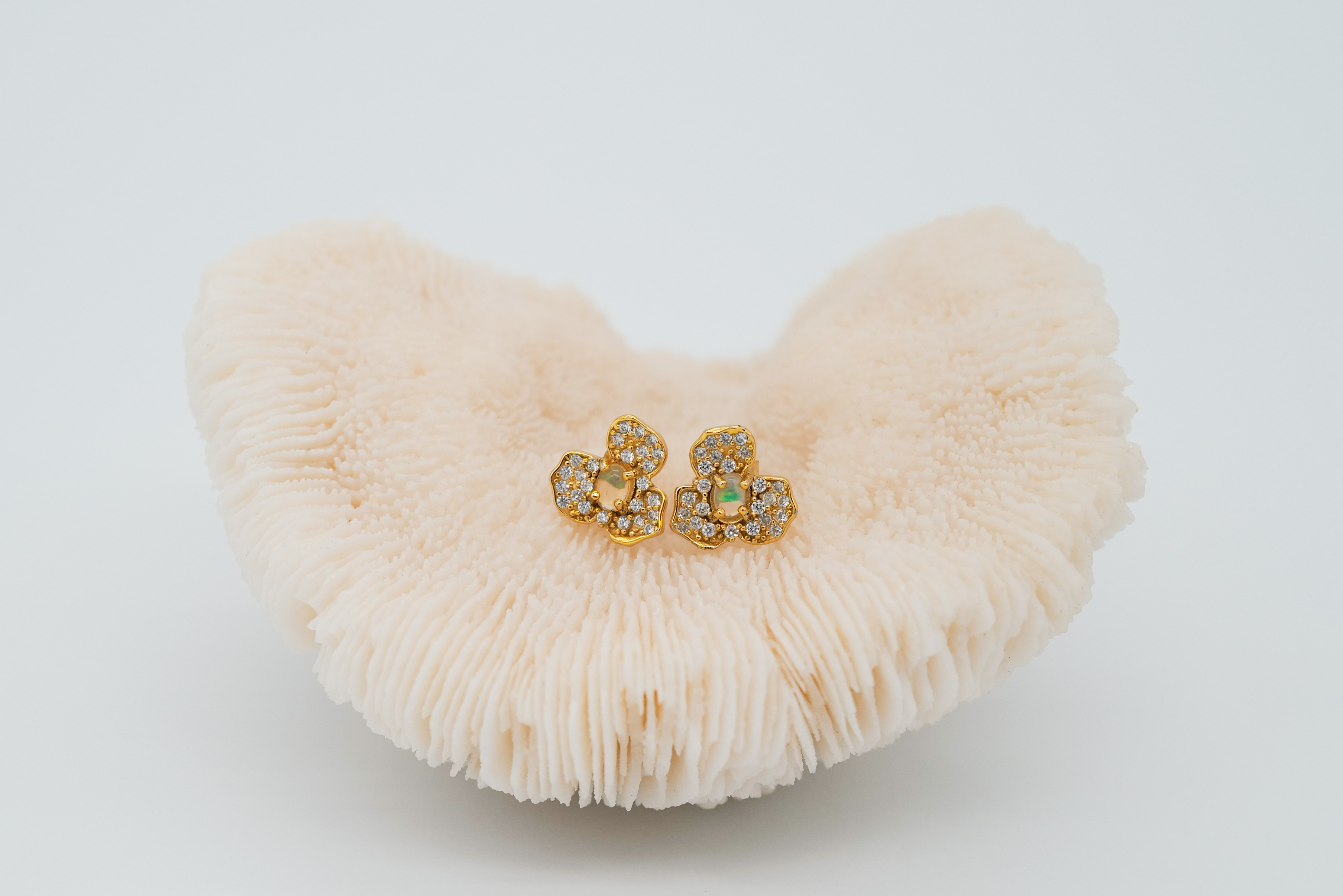 Pendientes de ópalo etíope