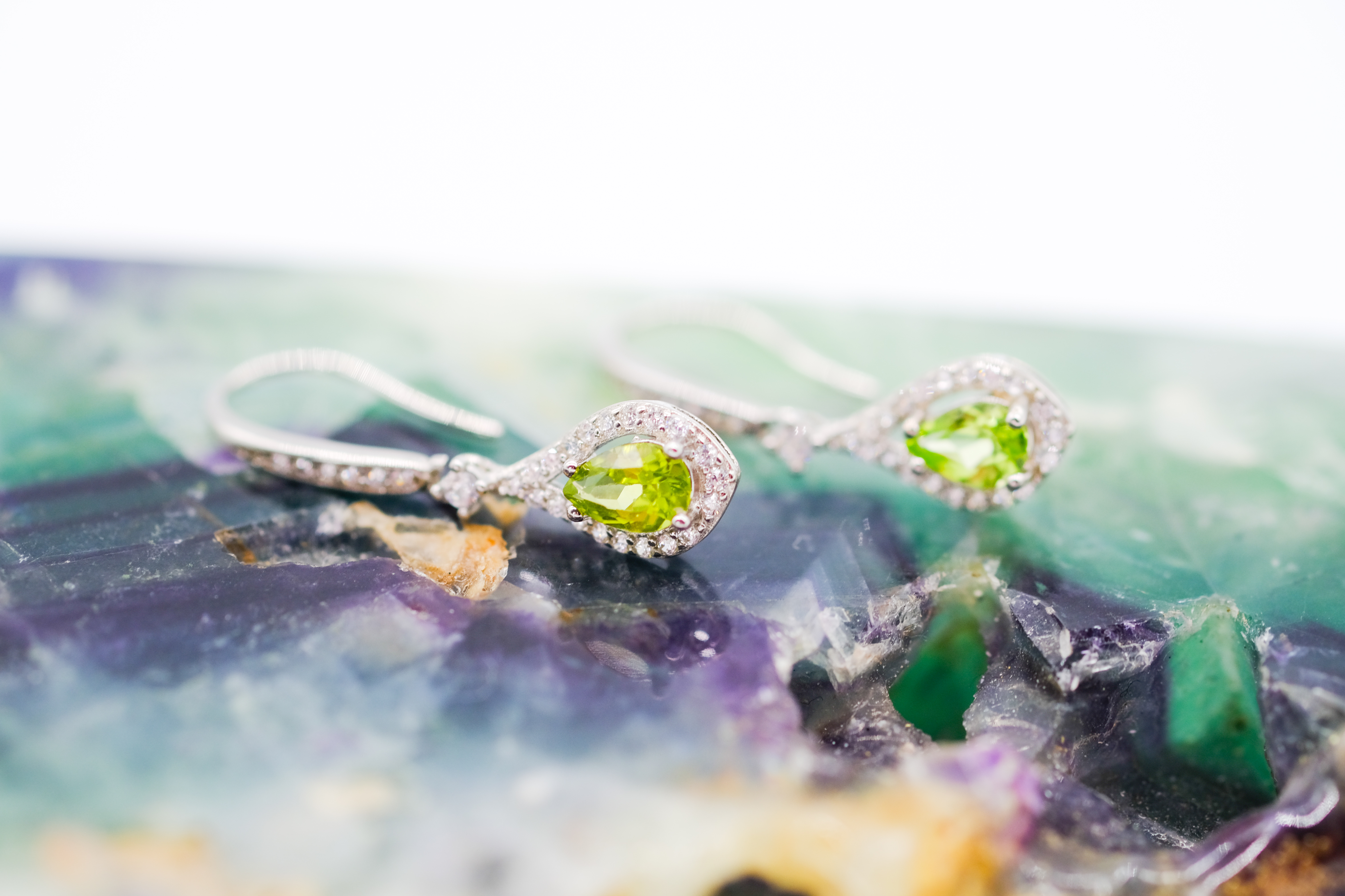 Pendientes con peridotos