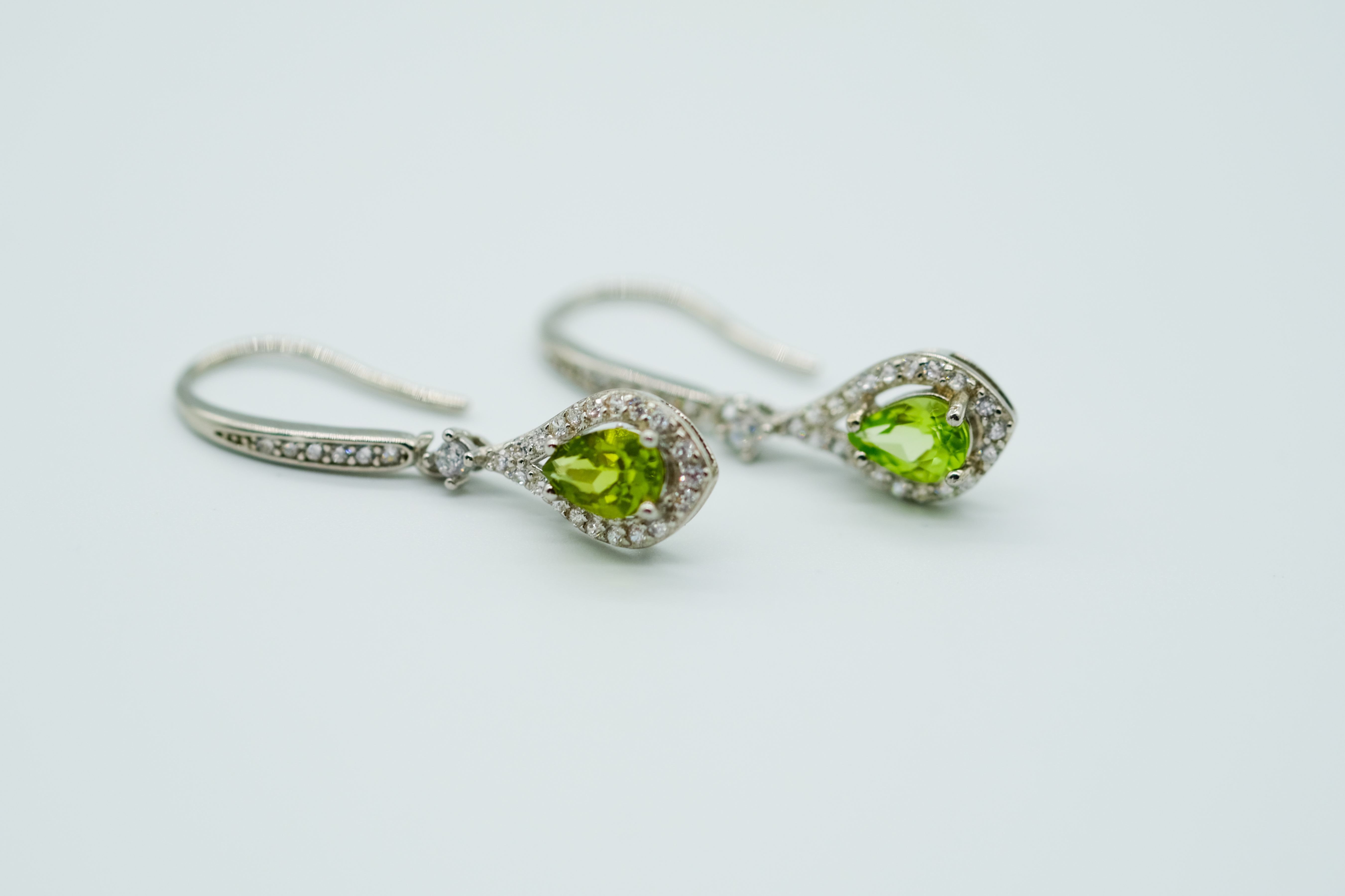 Pendientes con peridotos