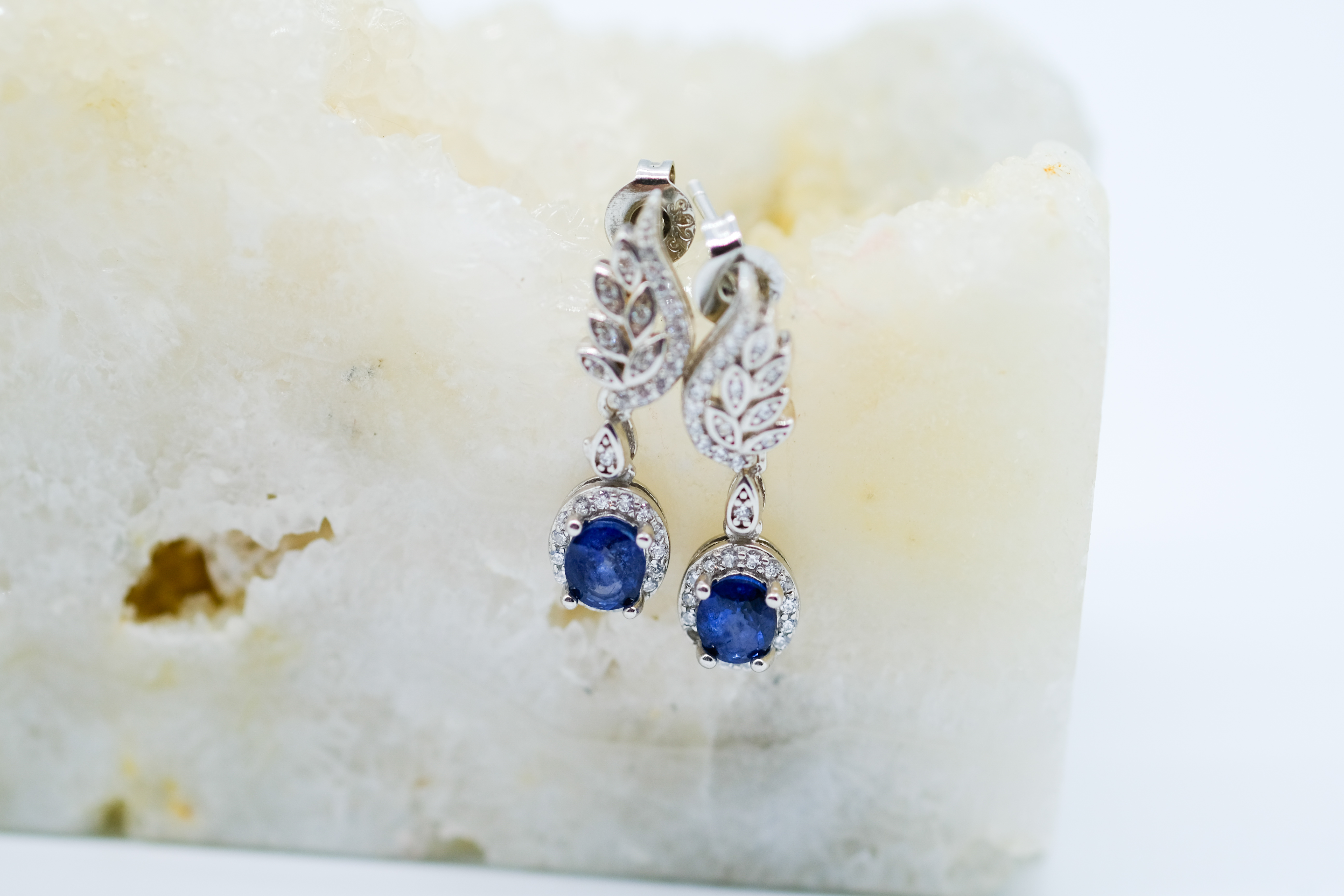 Pendientes con zafiro