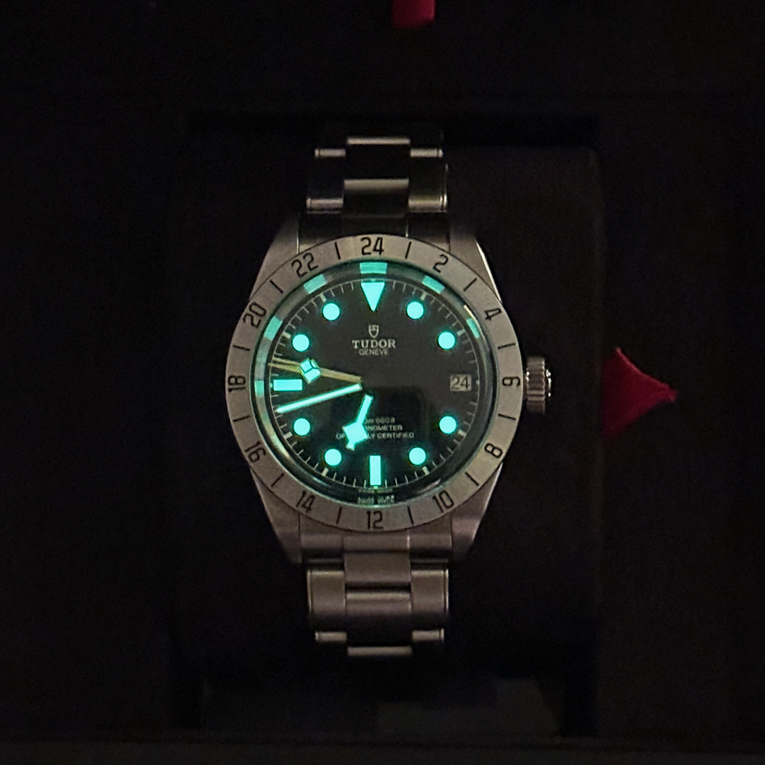 Tudor Black Bay Pro 