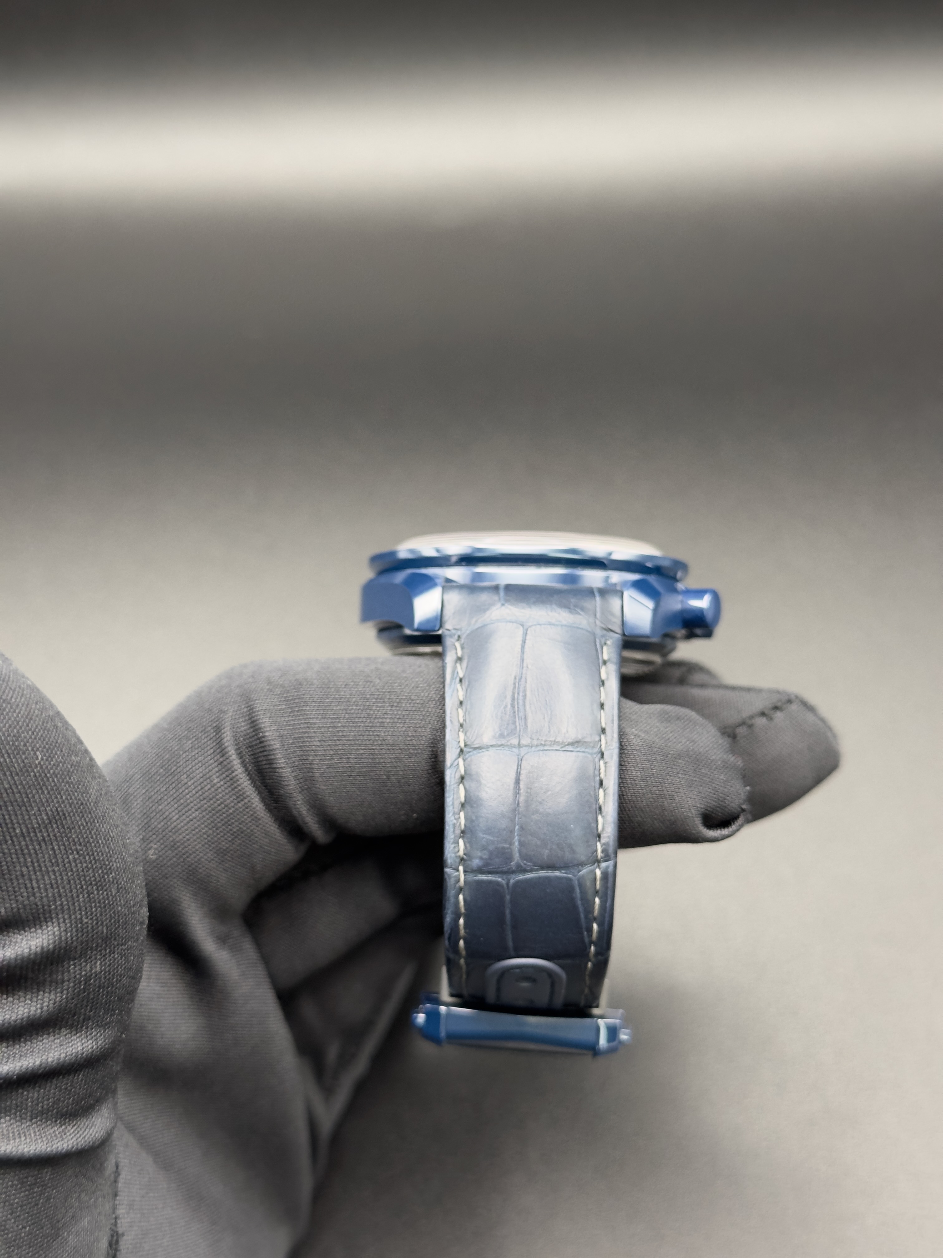 Omega Blue Side Of the Moon