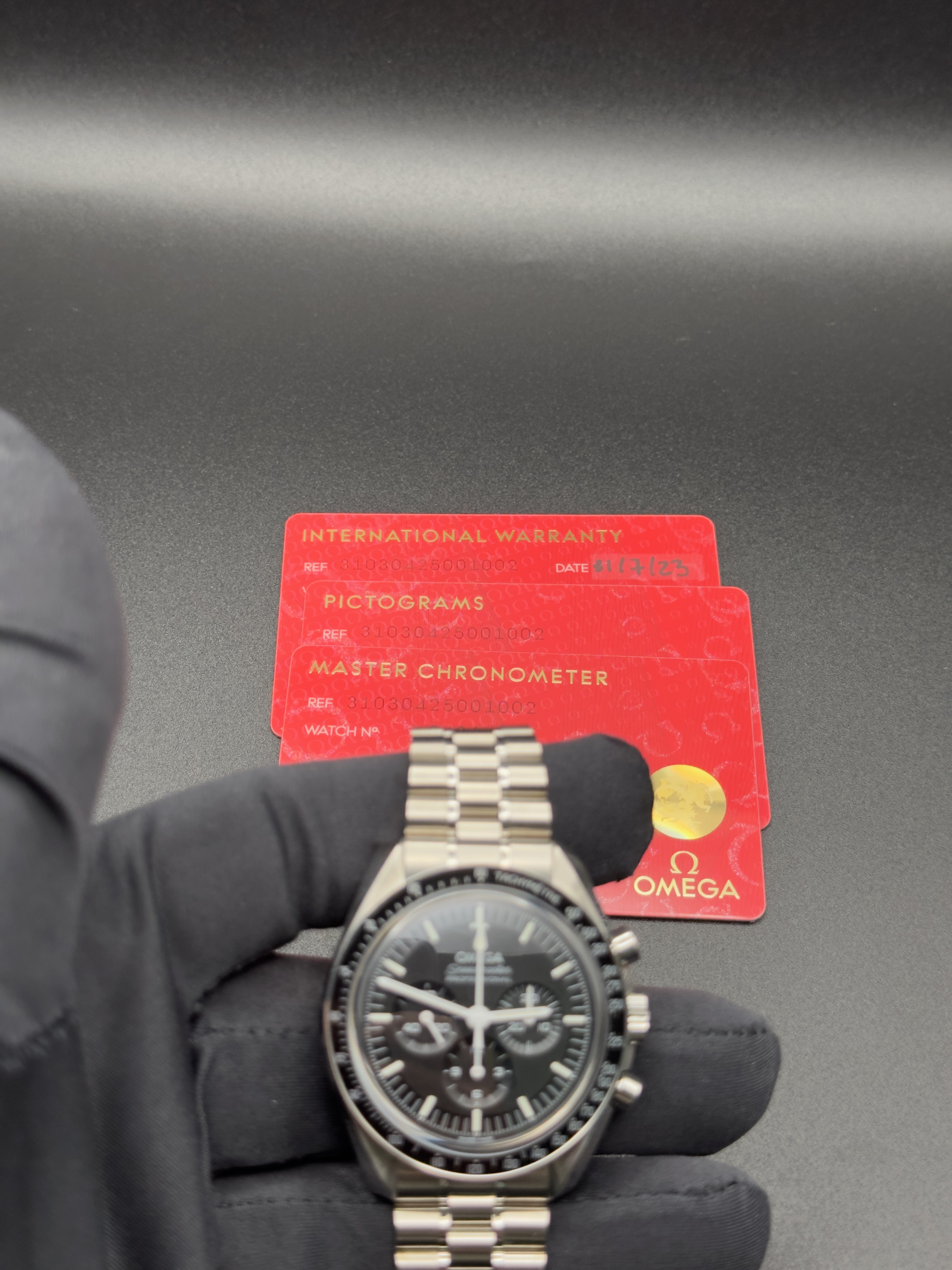 Omega Speedmaster Professional Moonwatch – &quot;Sapphire Sandwich&quot; | Ref. 310.30.42.50.01.002