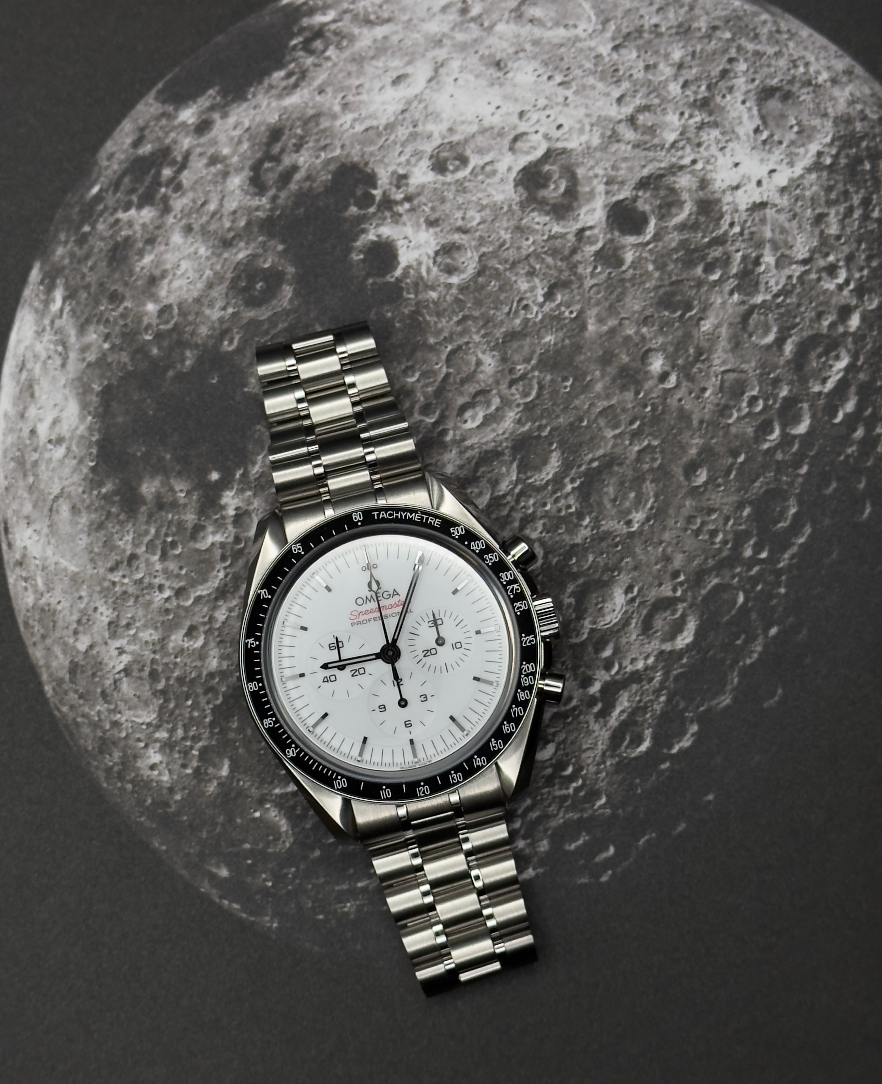 Omega SpeedMaster MoonWatch Professional White Dial