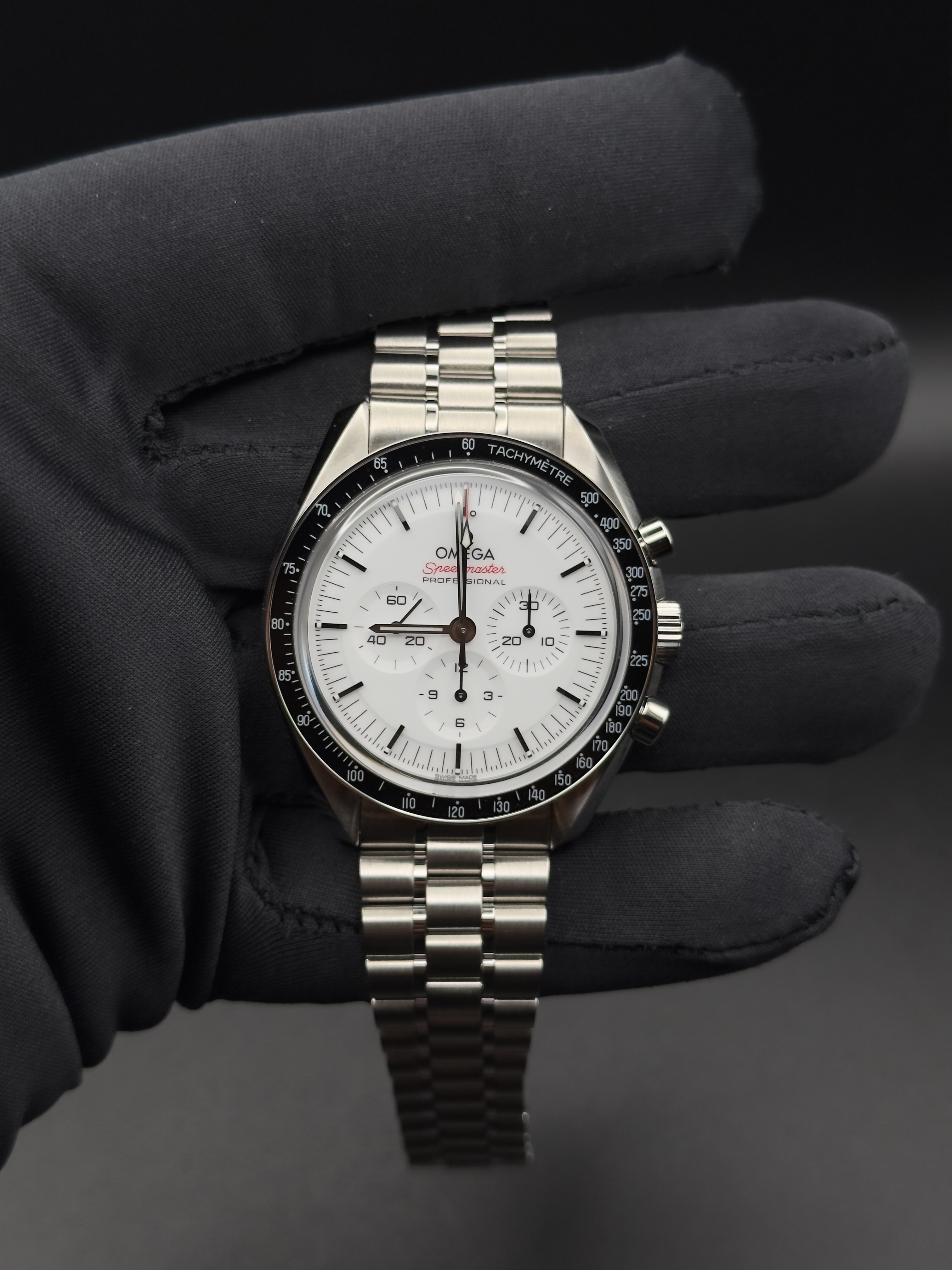Omega SpeedMaster MoonWatch Professional White Dial