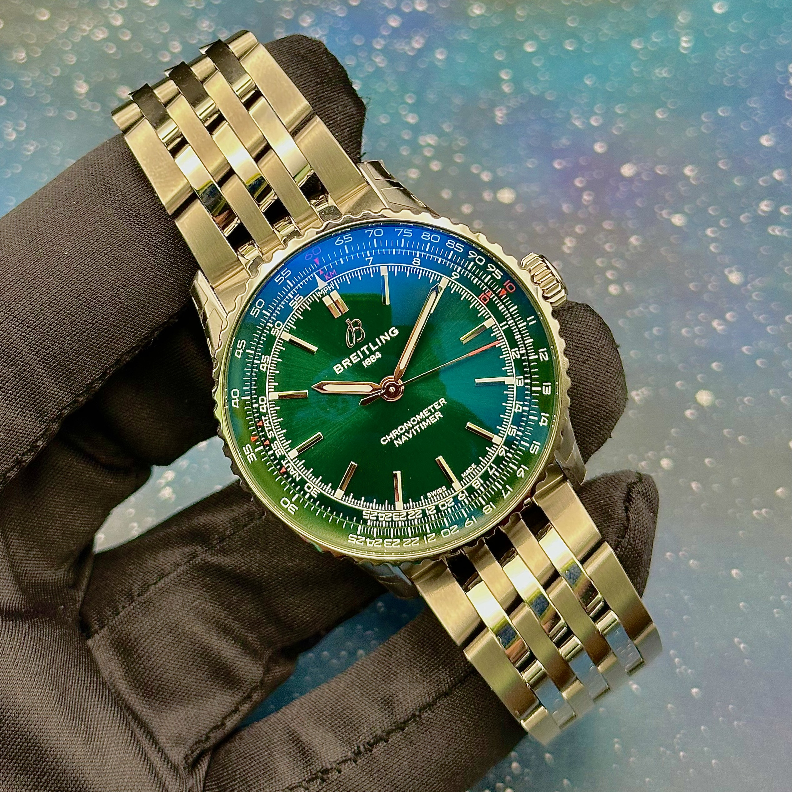 2025 Breitling Navitimer Green