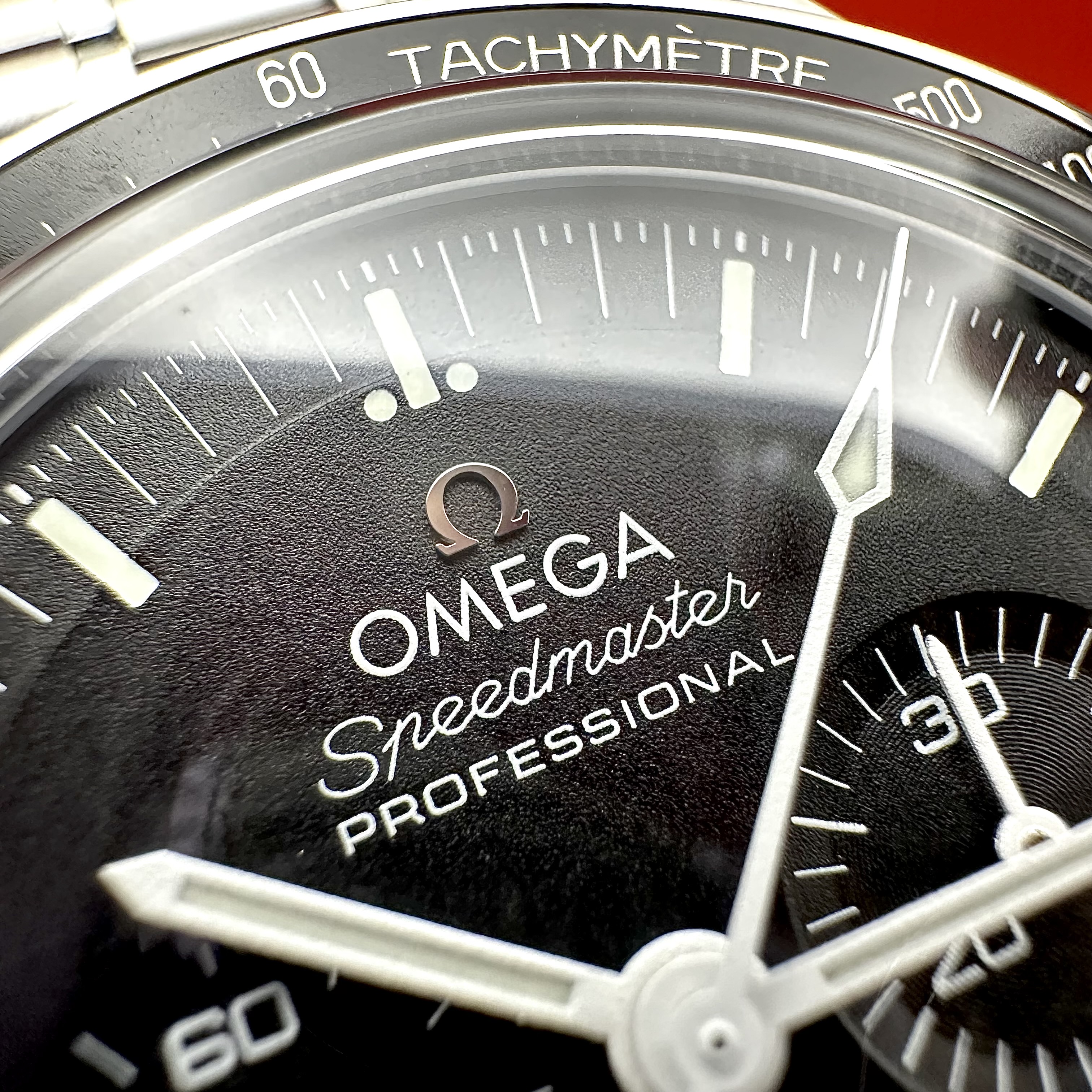 Omega Speedmaster Professional Moonwatch 42mm 