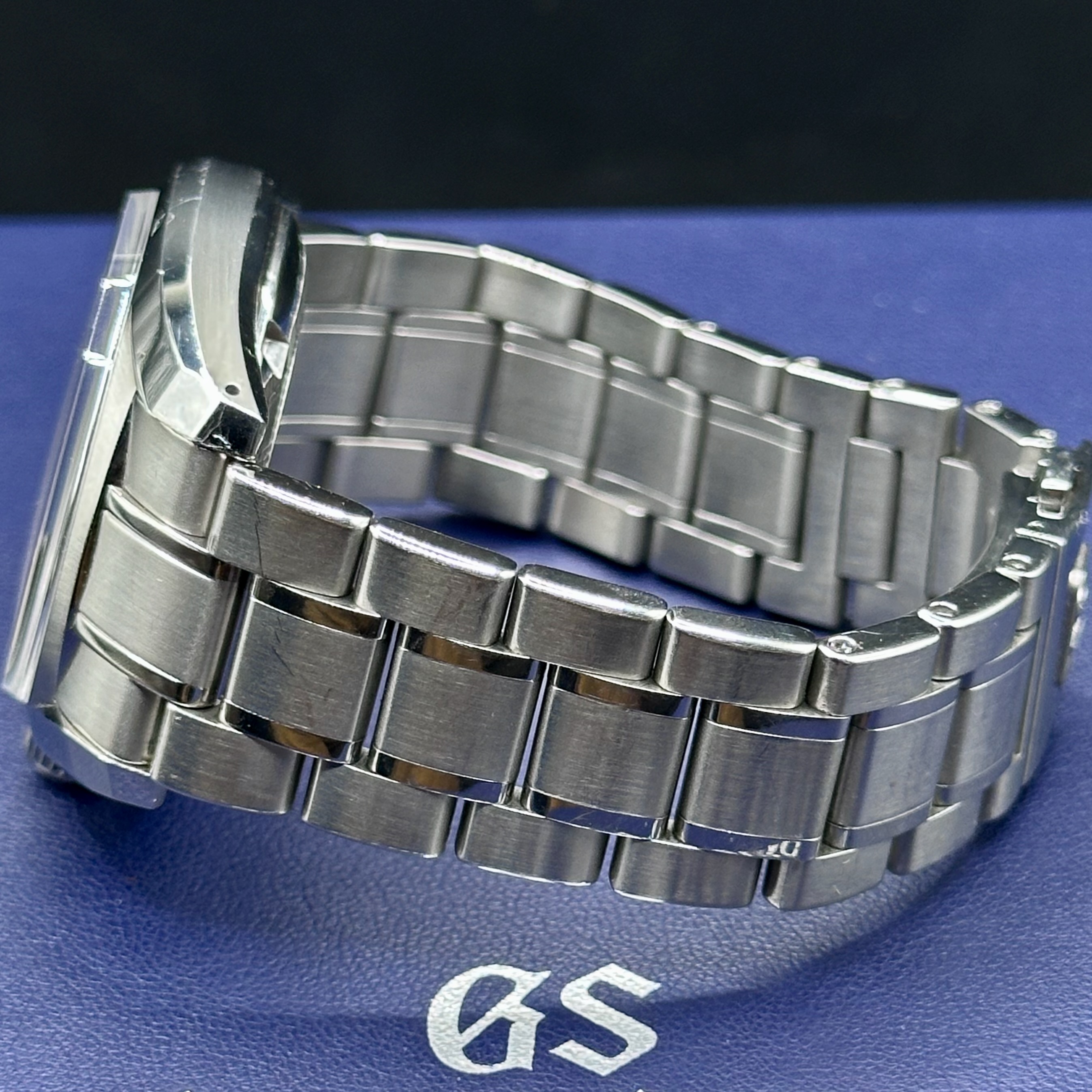 Grand Seiko Hi-Beat 36000 Heritage Shubun Four Seasons Collection Autumn SBGH273