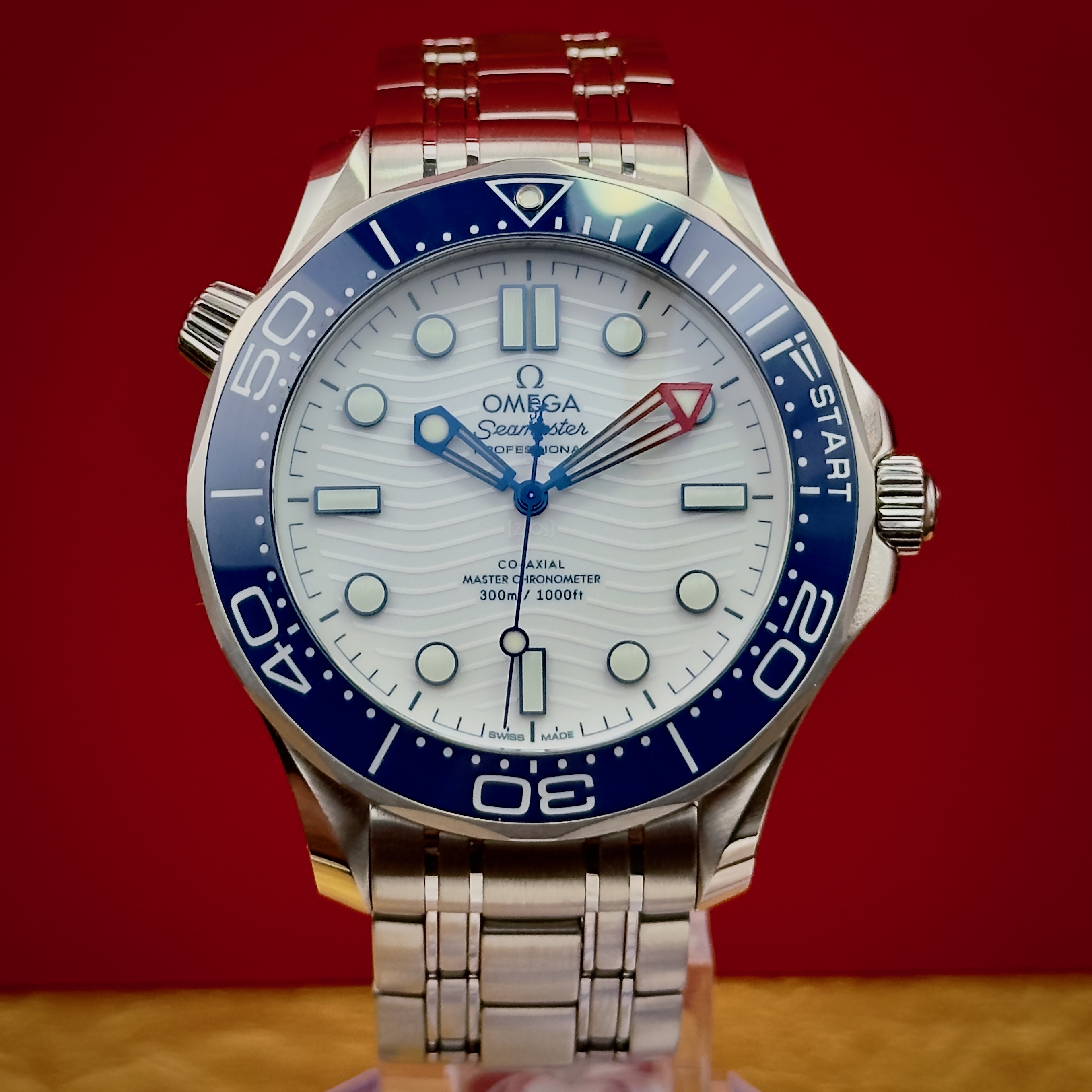 Omega Seamaster Diver 300M
America’s Cup Barcelona Edition |