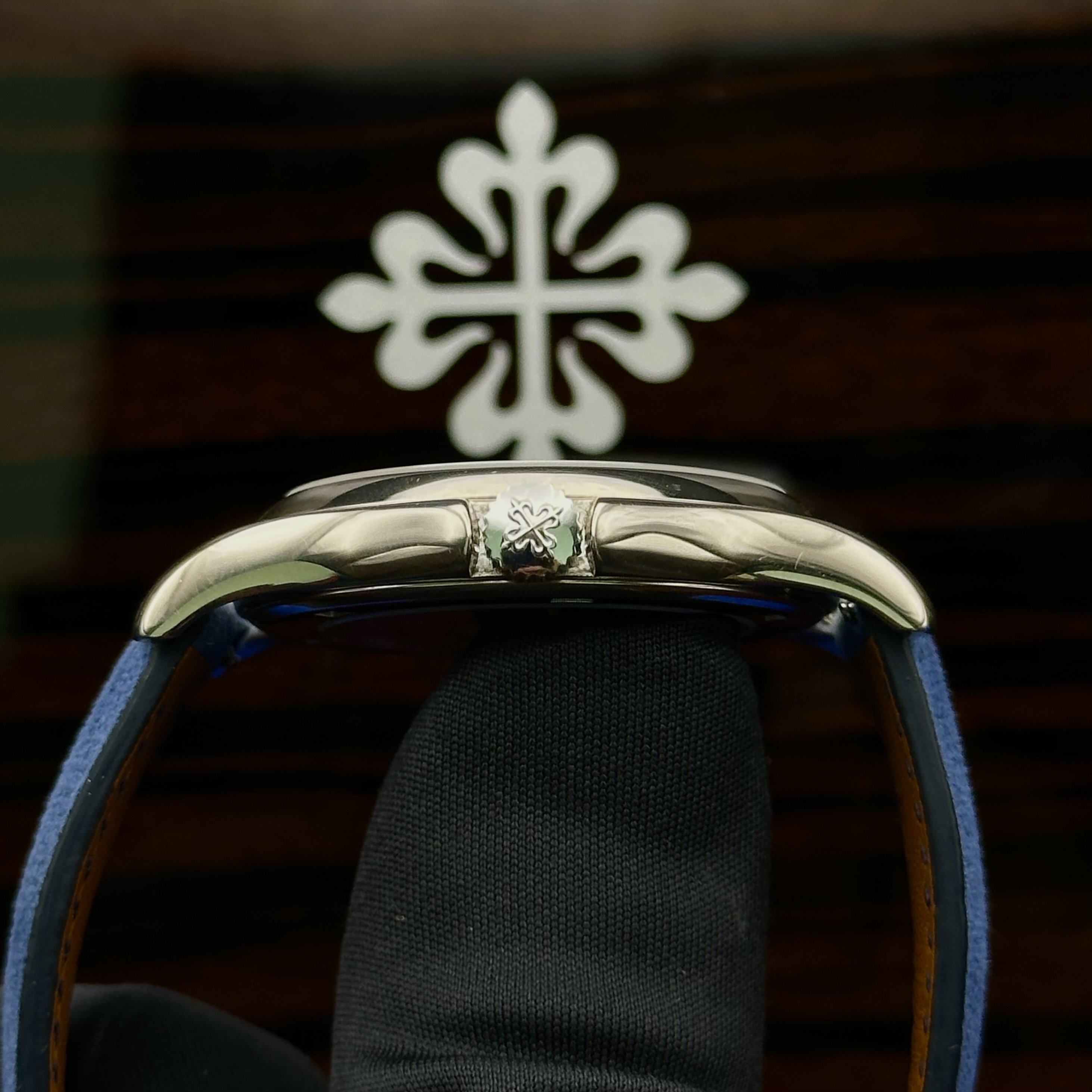 Patek Philippe World Timer 5130G