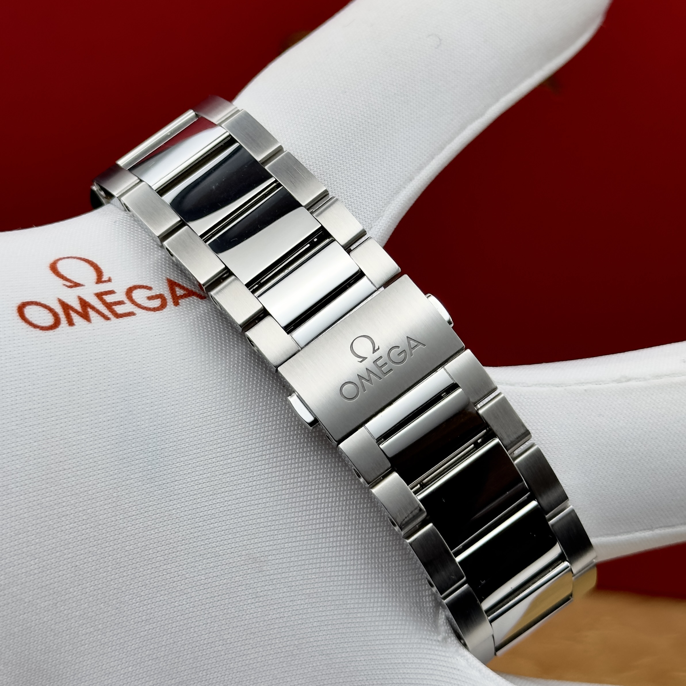 Omega Seamaster Aqua Terra Worldtimer Blue Dial