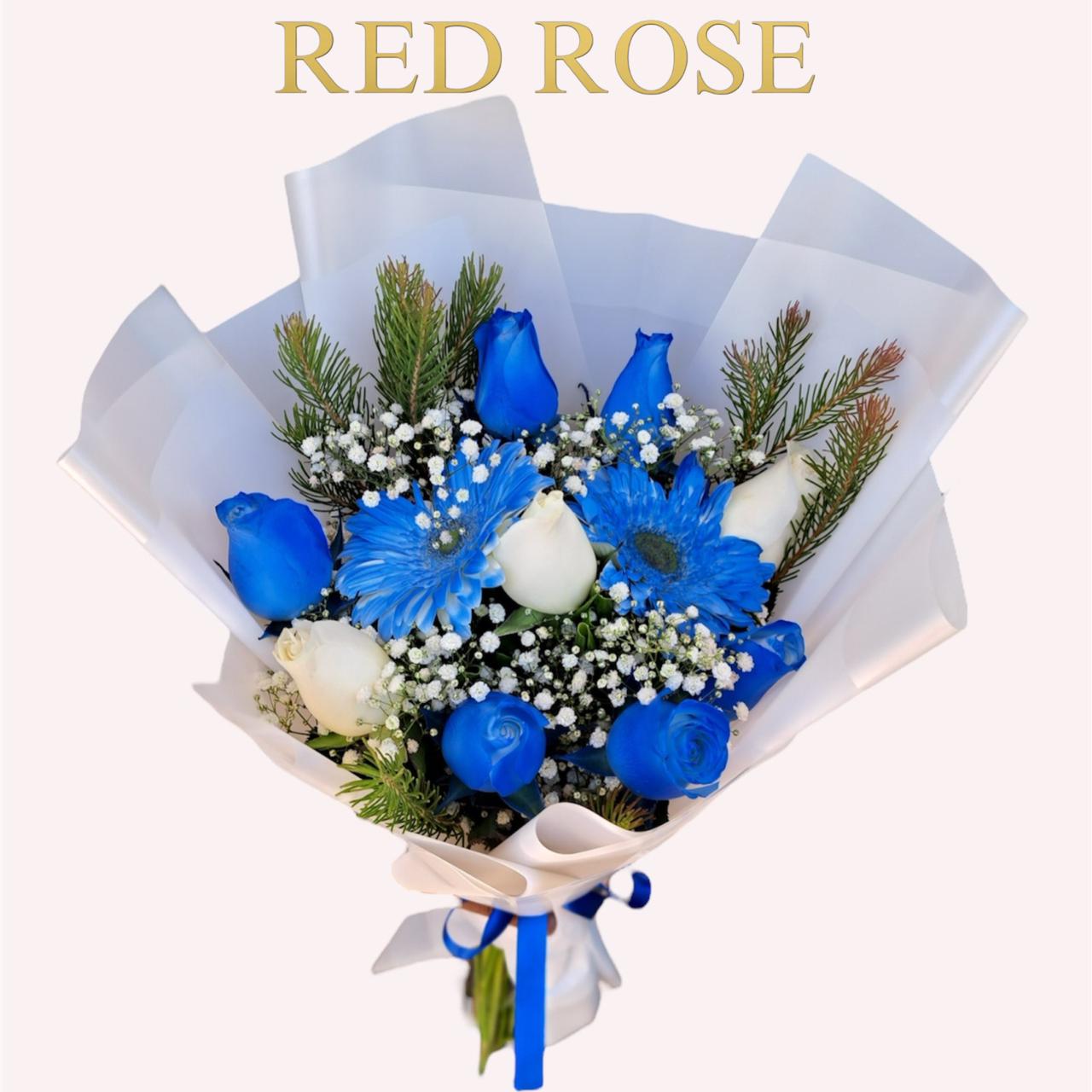 Buquet de rosas azules y blancas