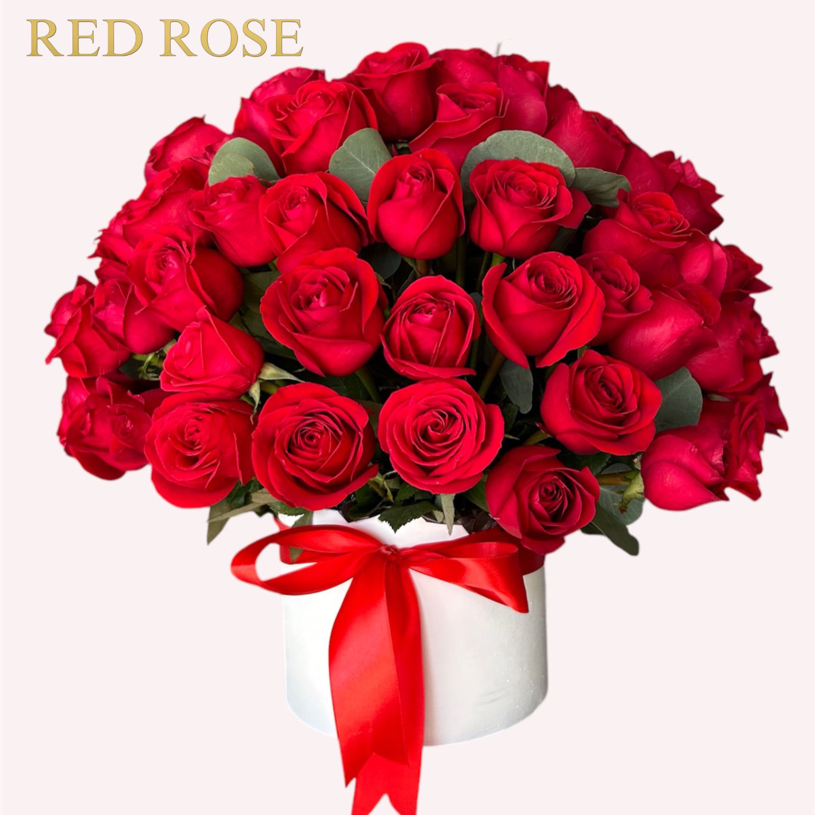 Arreglo de 100 rosas rojas