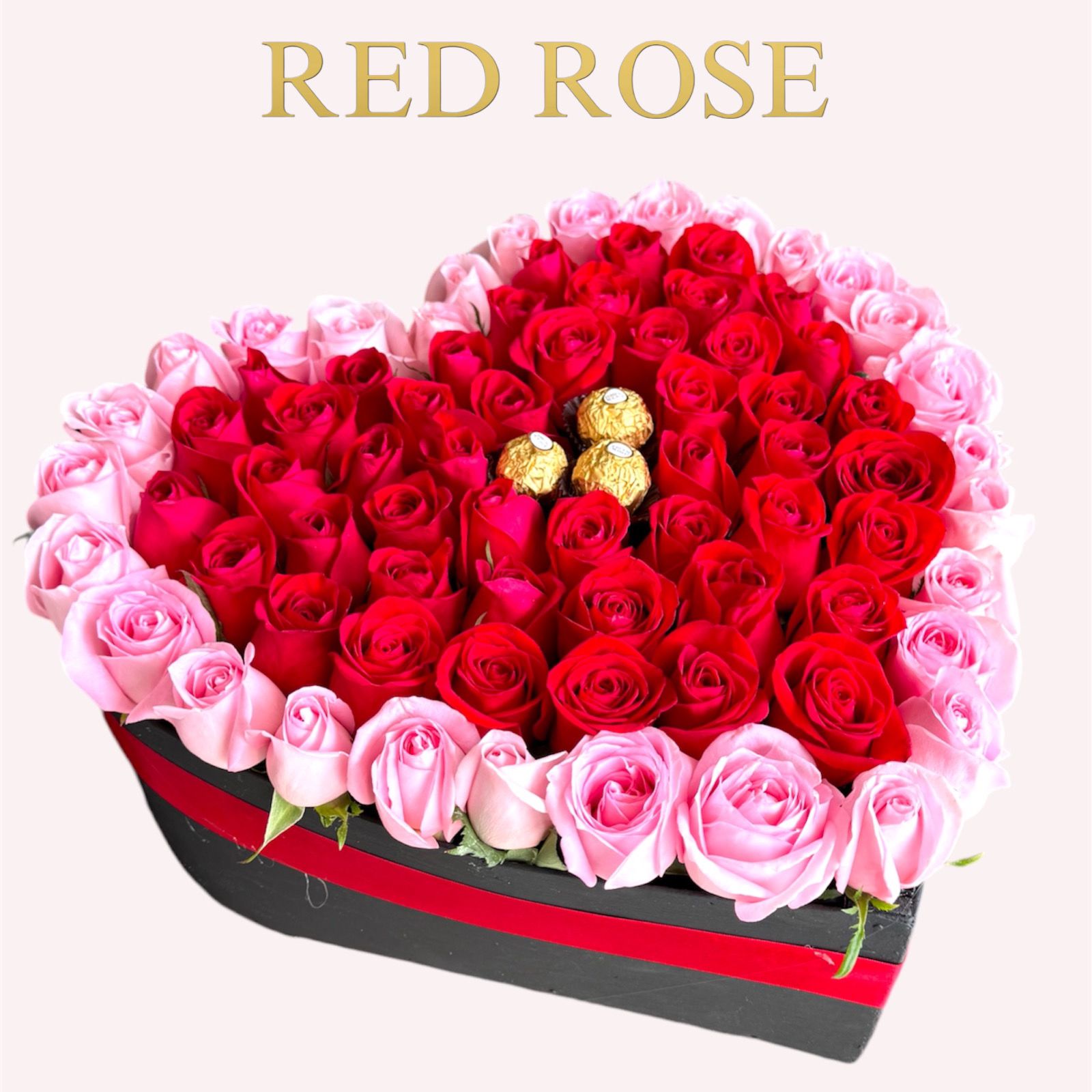 28 Rositas alrededor, 50 rojas y 3 chocolates