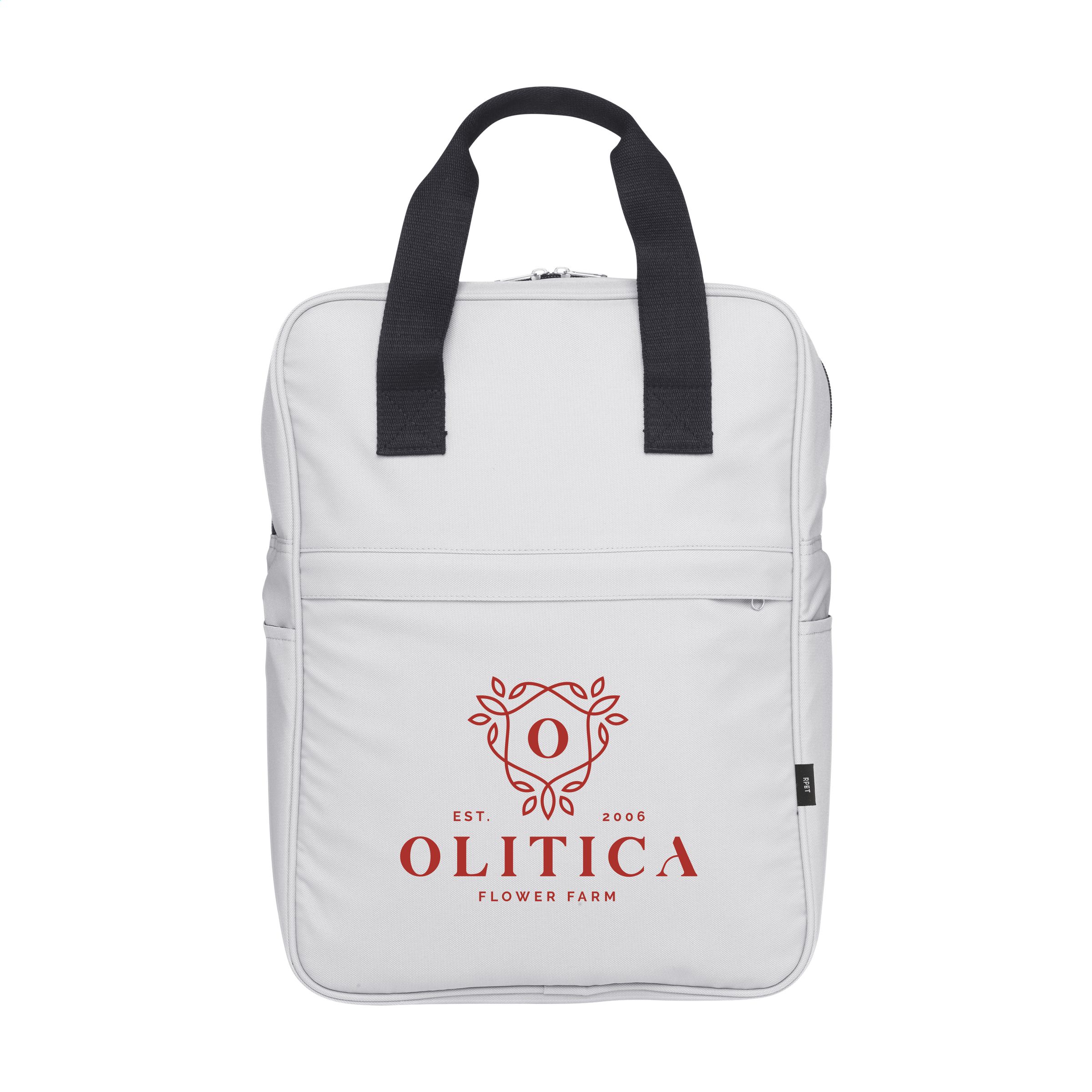 7321 Kuprinė pagaminta iš perdirbtų PET butelių.