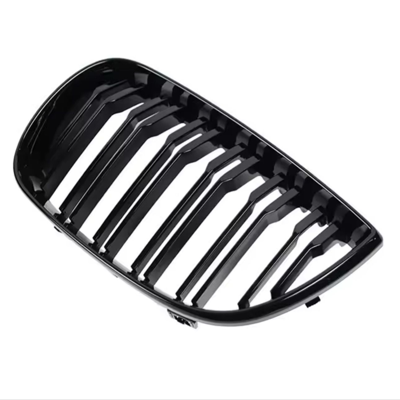 GRELHAS DUPLAS BMW SÉRIE 1 - E81 E87 LOOK M PERFORMANCE