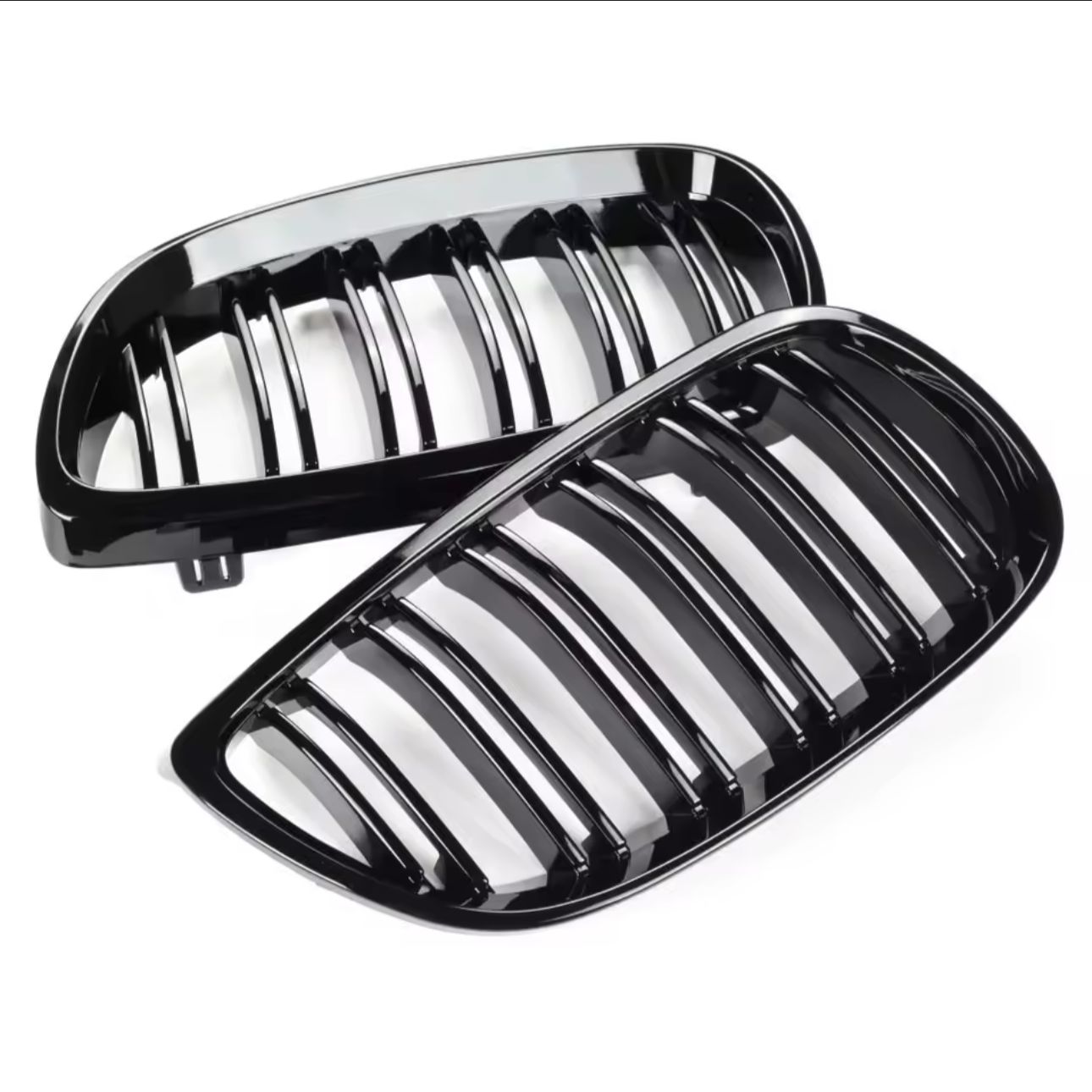 GRELHAS DUPLAS BMW SÉRIE 3 - E92 E93 PRE LCI LOOK M PERFORMANCE