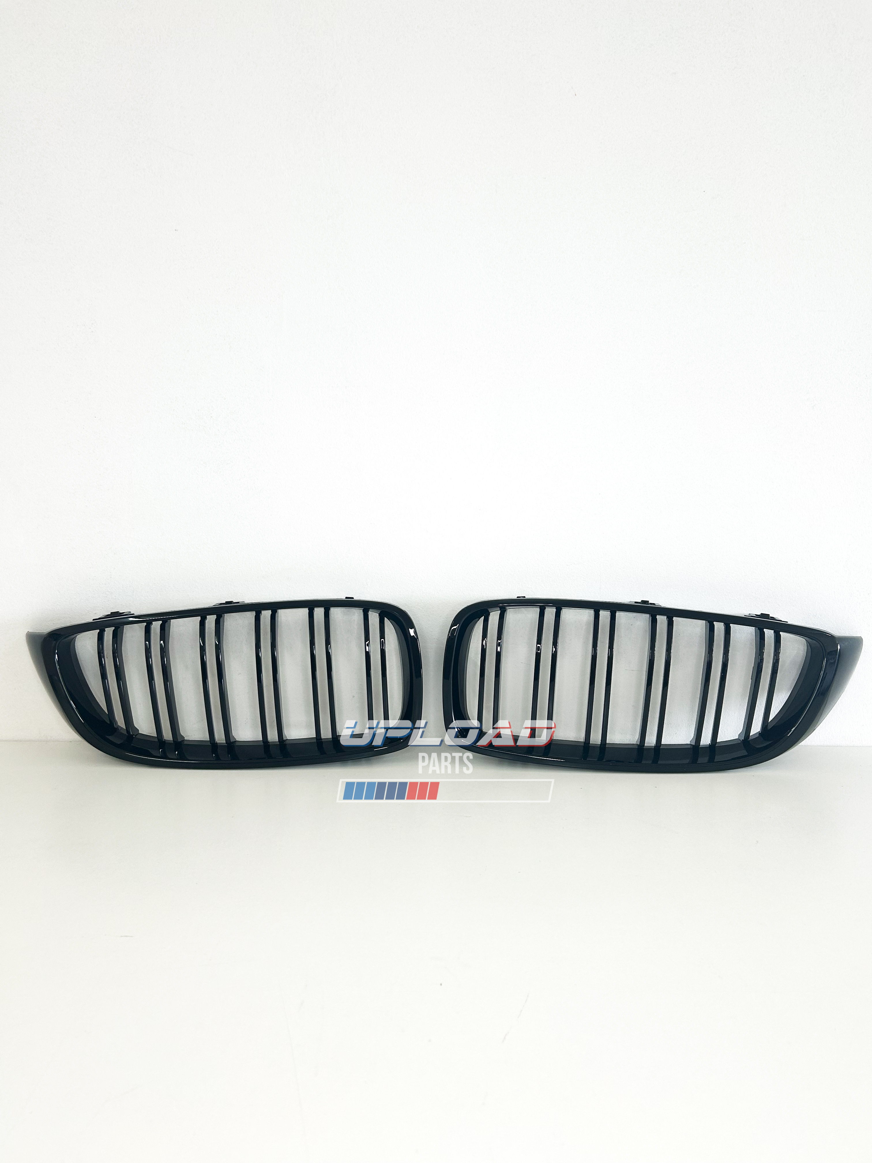 GRELHAS DUPLAS BMW SÉRIE 4 - F32 F33 F36 LOOK M4